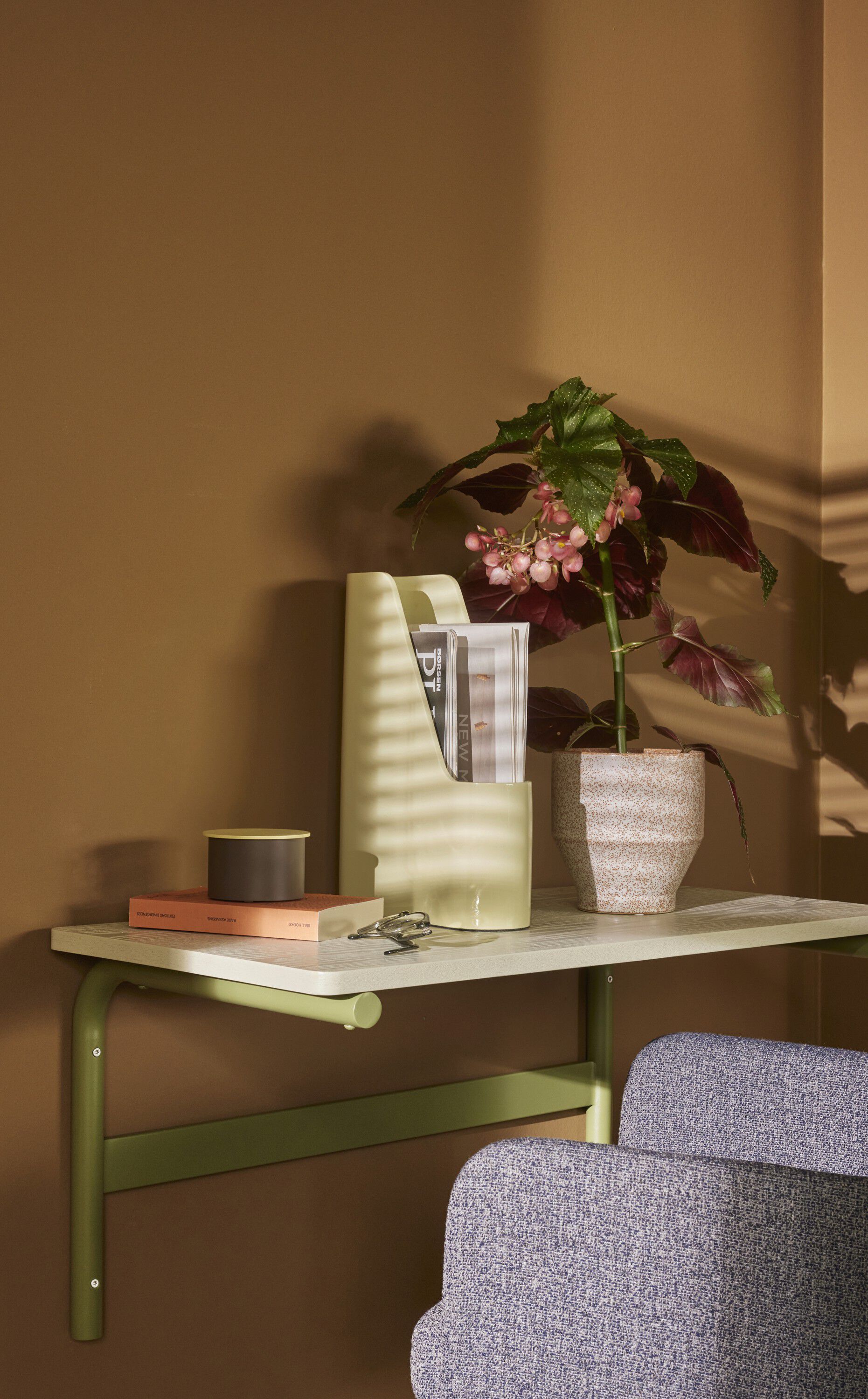 Koi Skrivebord Gr&oslash;n/Gr&aring;