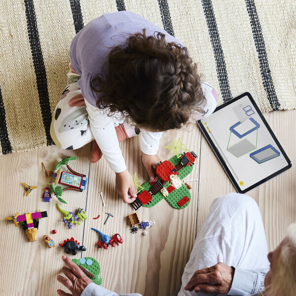 Spidey og Gobbys raptorkamp ved hovedkvarteret 11200