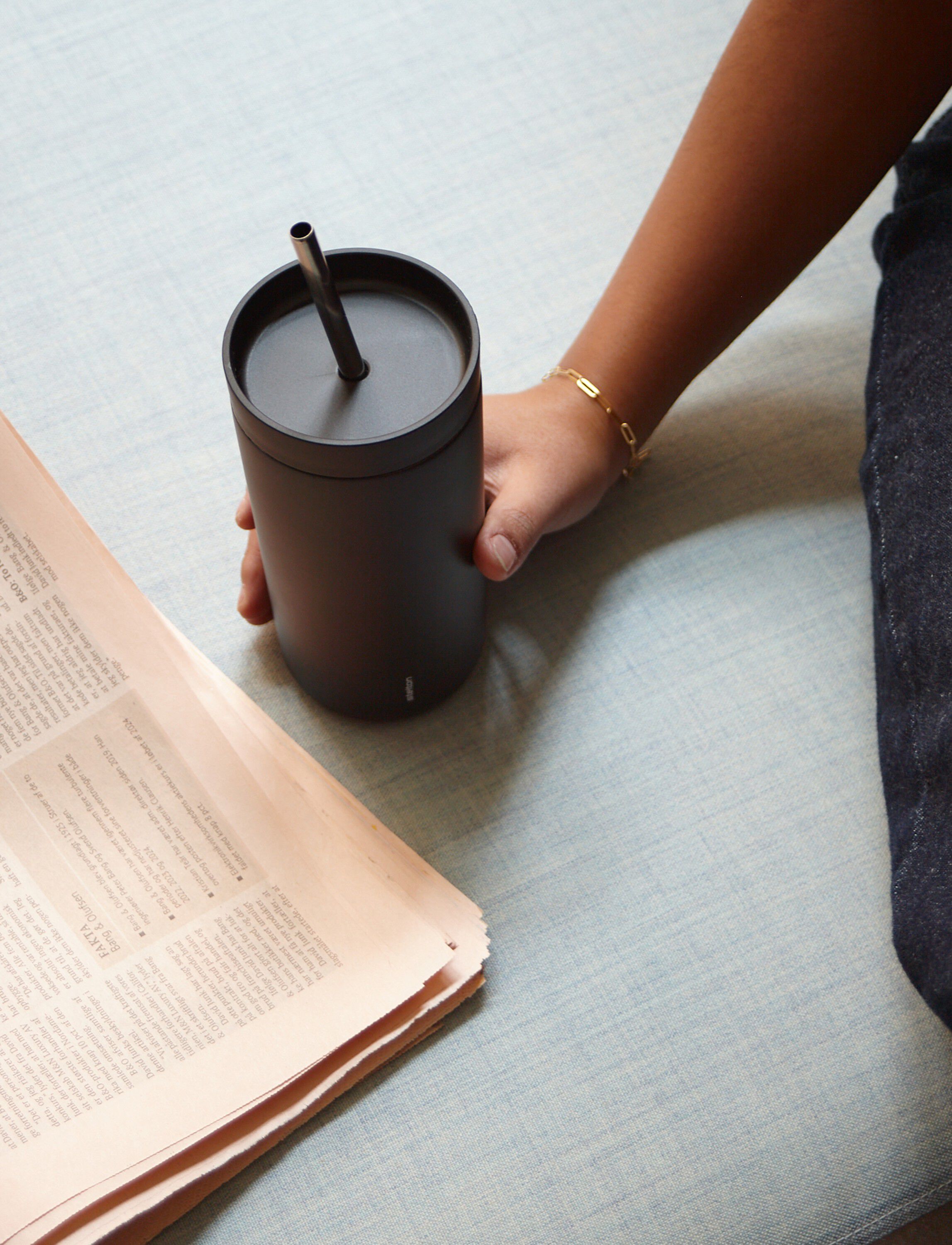 To Go Sip termokopp med suger&oslash;r 0.4 l. soft black