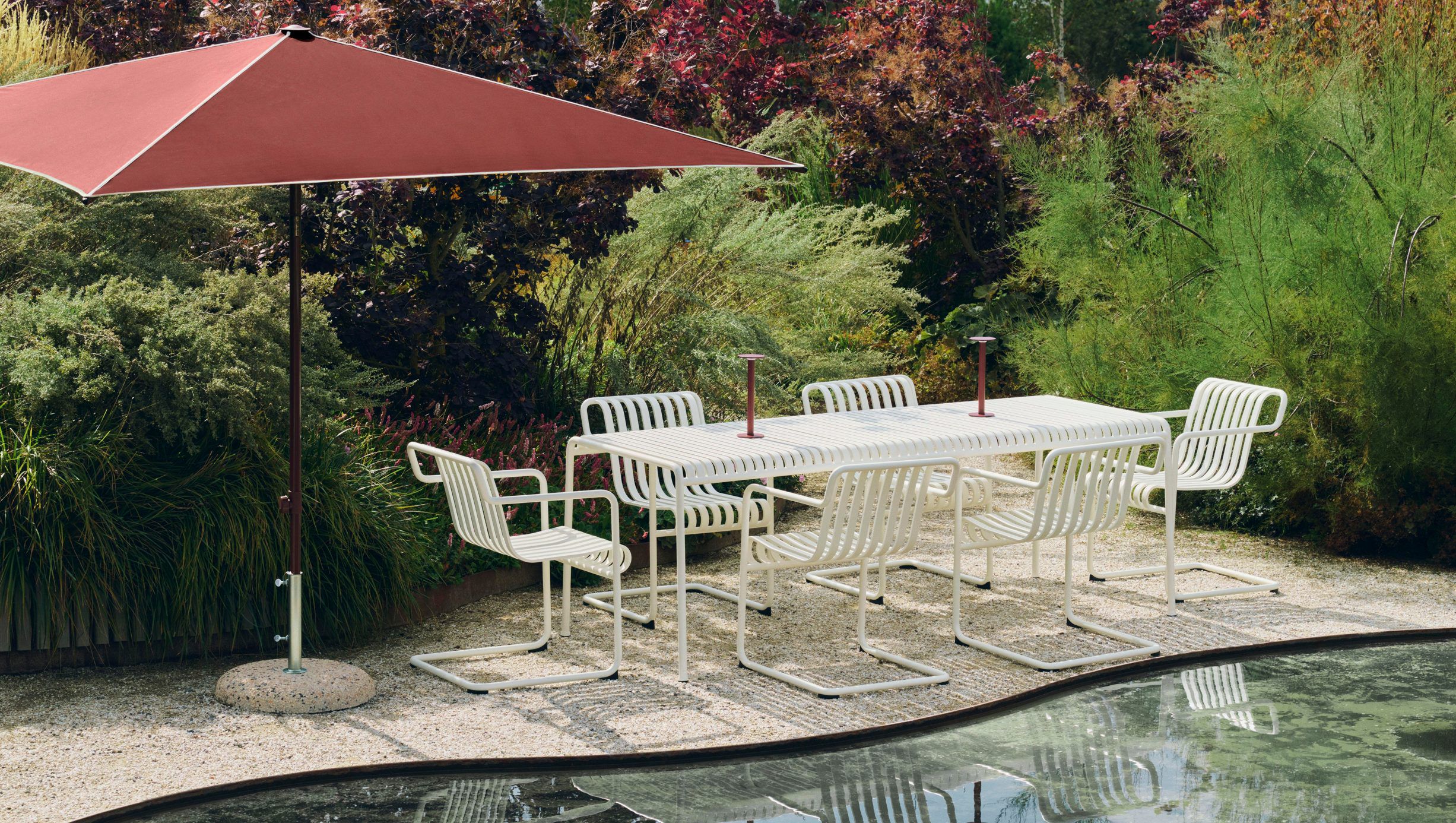 Terrazza Parasol-Square-Off-white and burgundy