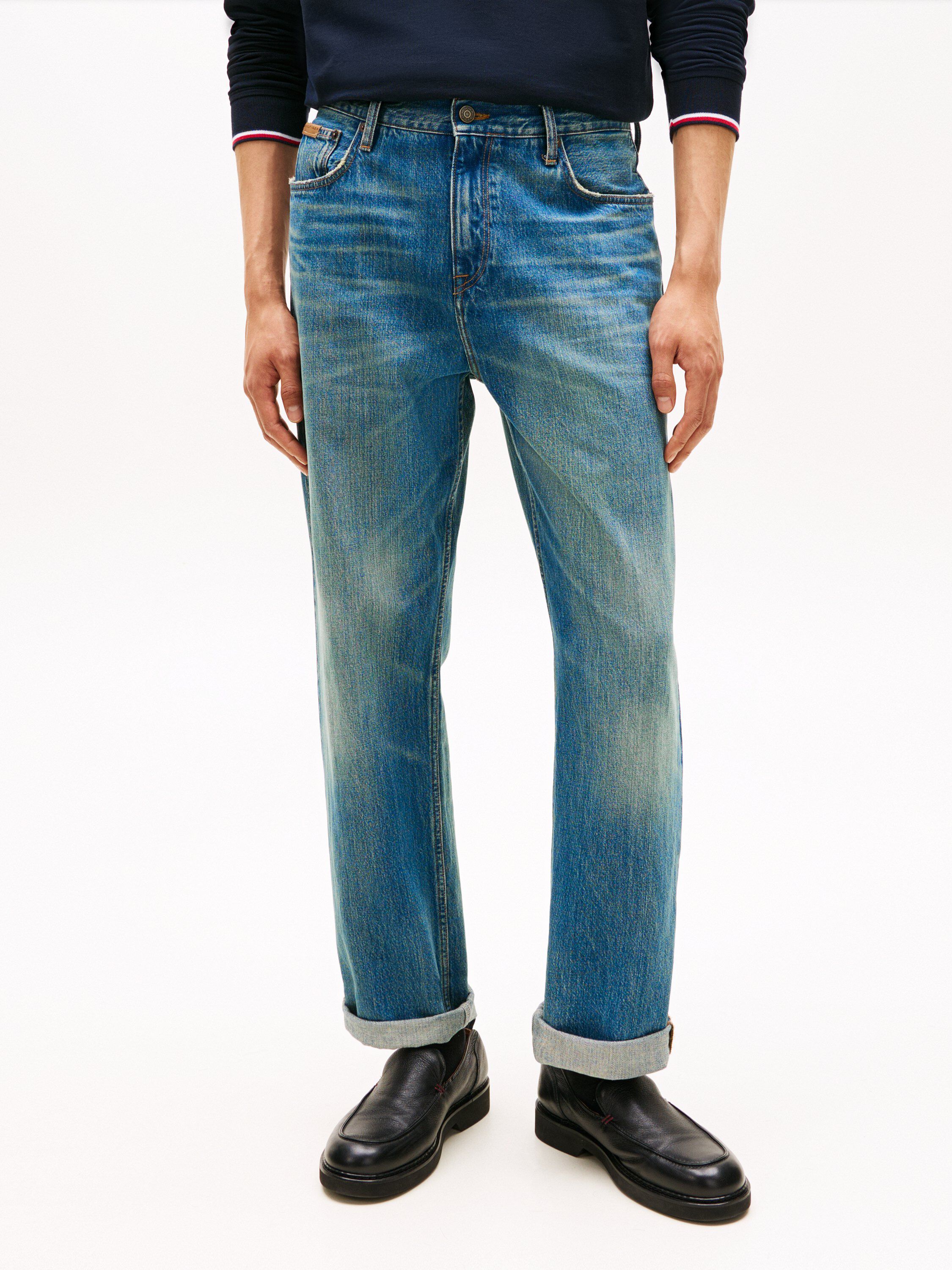 Back Cinch Relaxed Jeans