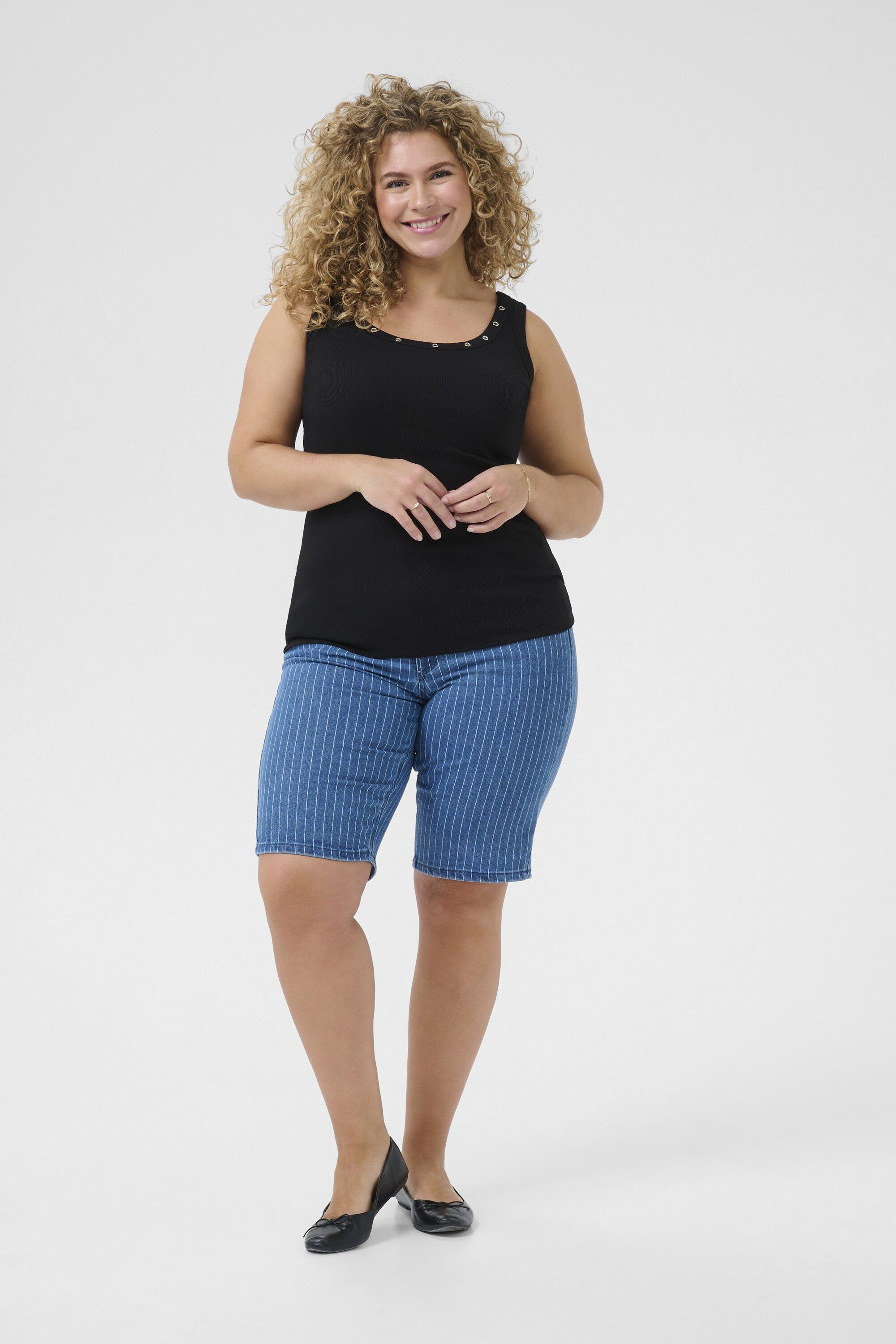 KCcarina Eyelets Tank Top