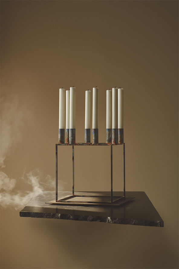 Kubus 8, Raw, raw steel