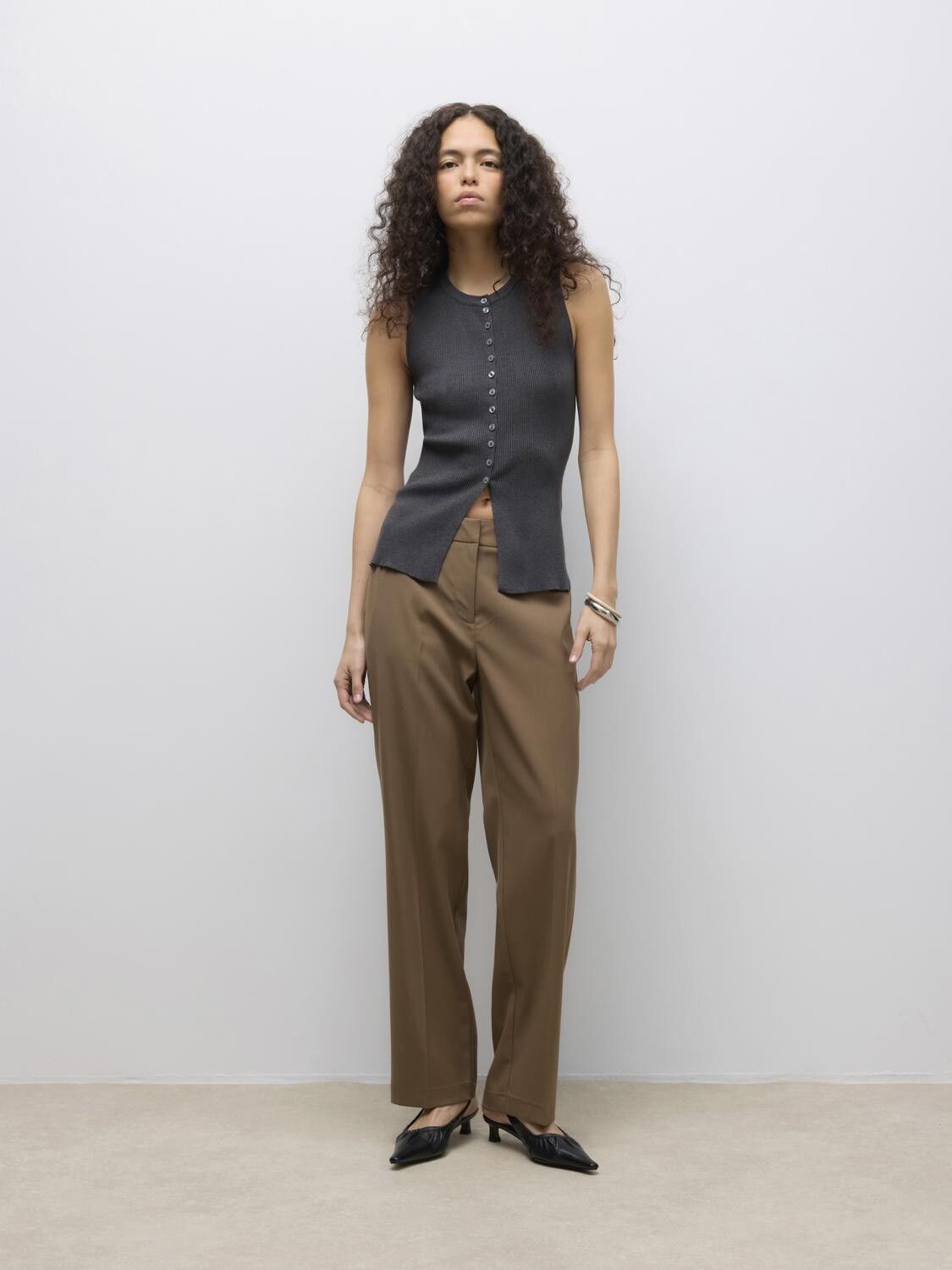 AWUKINO SL O-NECK KNIT VEST