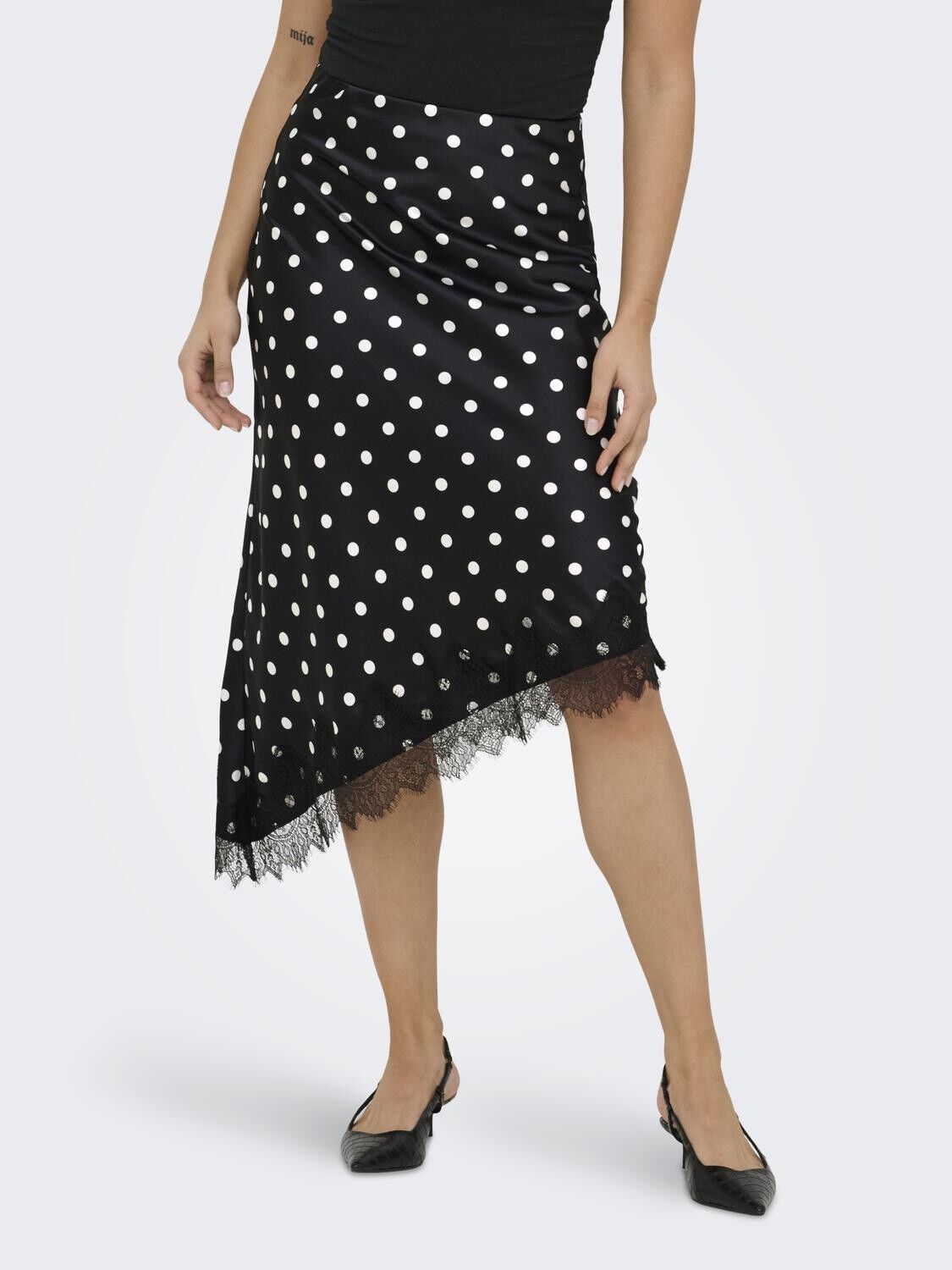 Onlbella Slanted Satin Lace Skirt Wvn