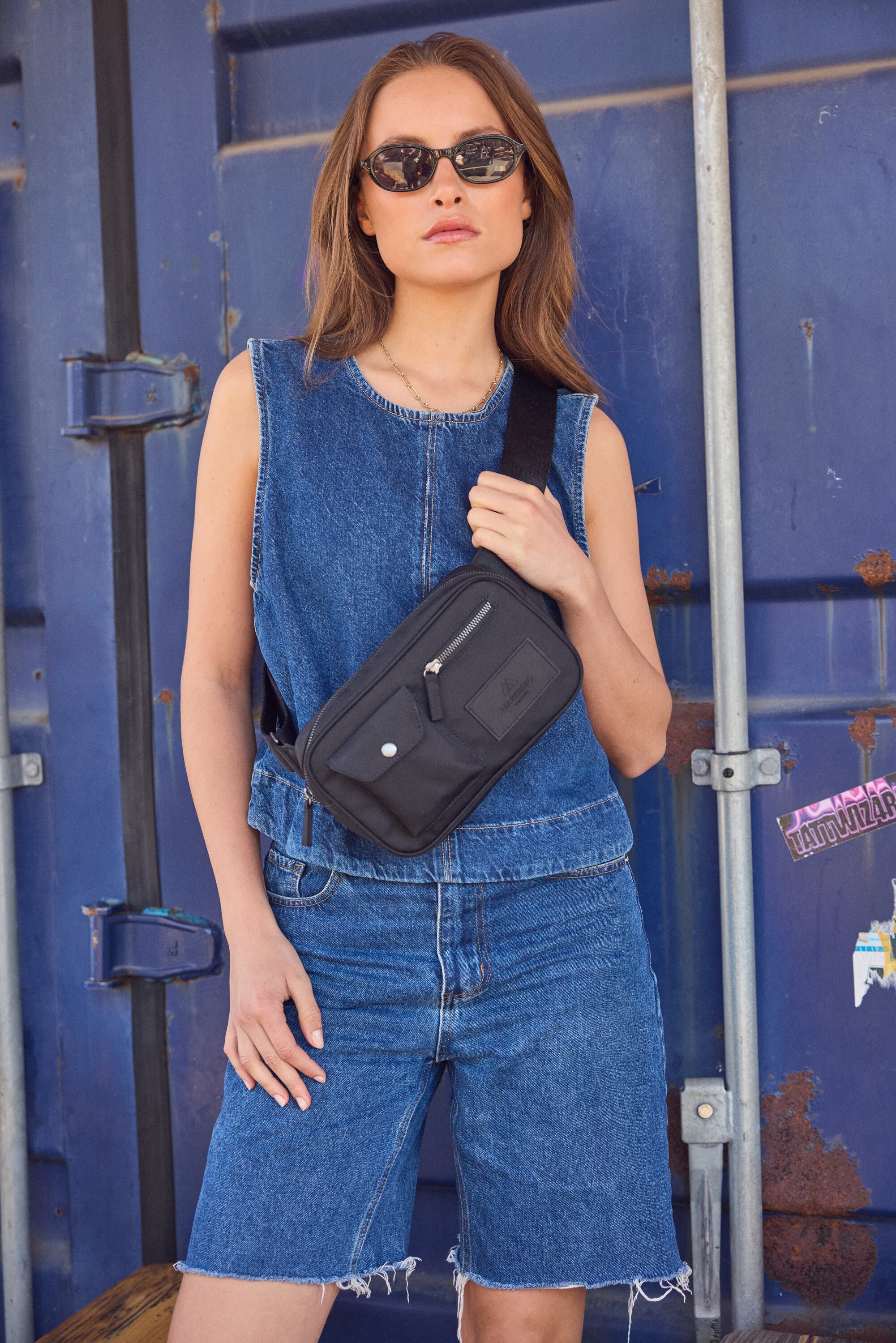 DarlaMBG Bum Bag, Monochrome