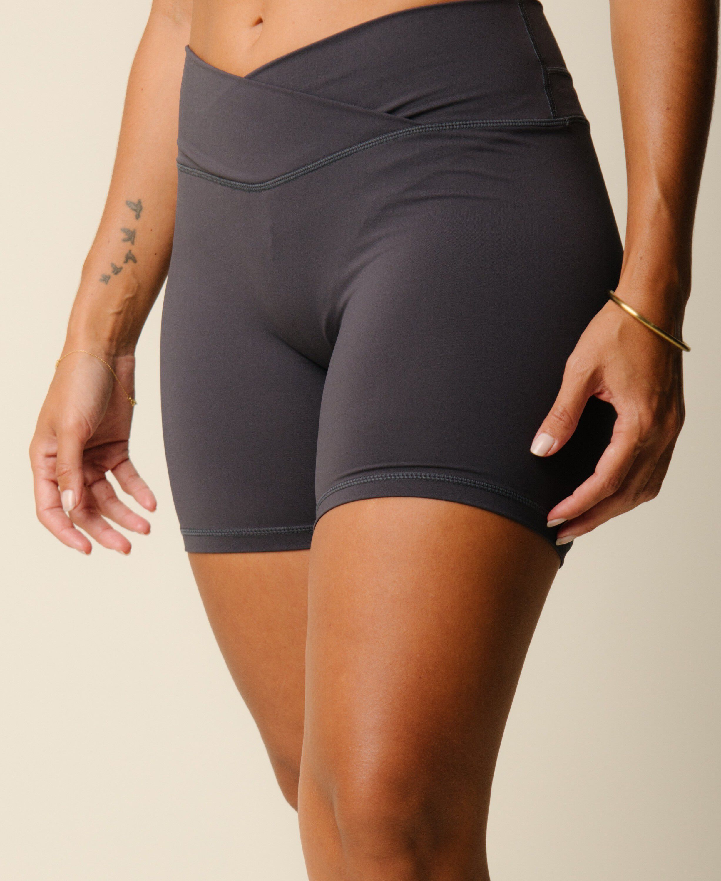 Cartel x Align by Blume support shorts - Charcoal