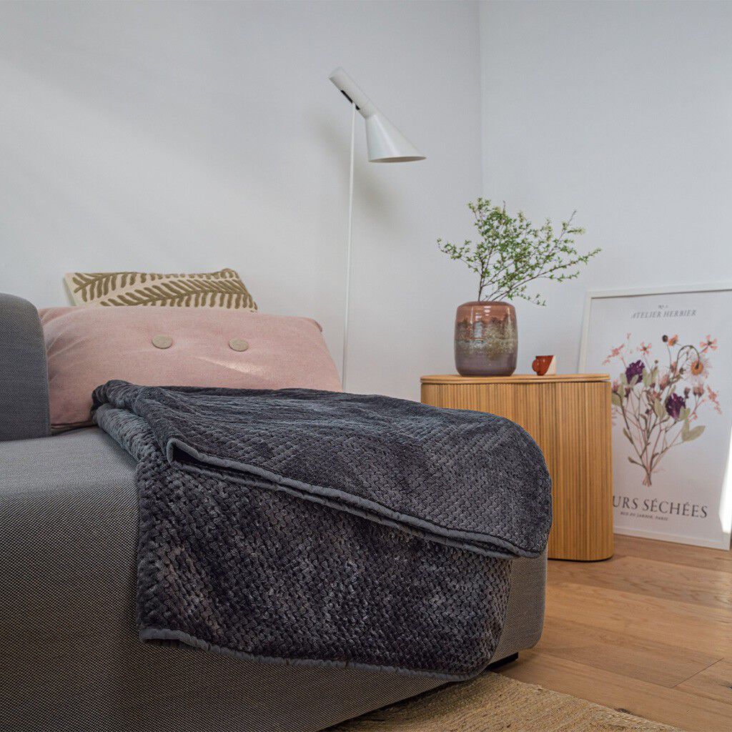 Wellbeing HD 65 M&oslash;rk Gr&aring; Varmepledd 180x130 cm