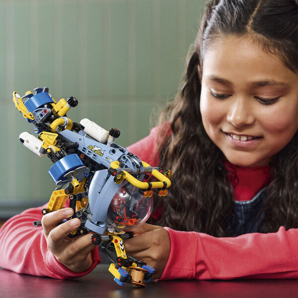 Dybhavsforsknings-ubåd 42201