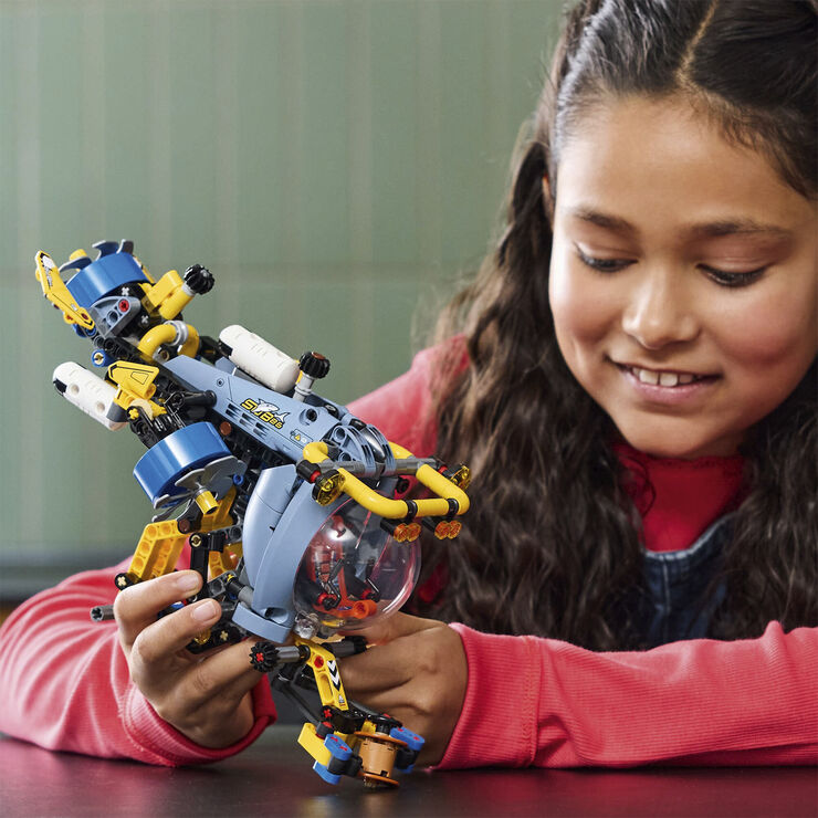 Dybhavsforsknings-ubåd 42201