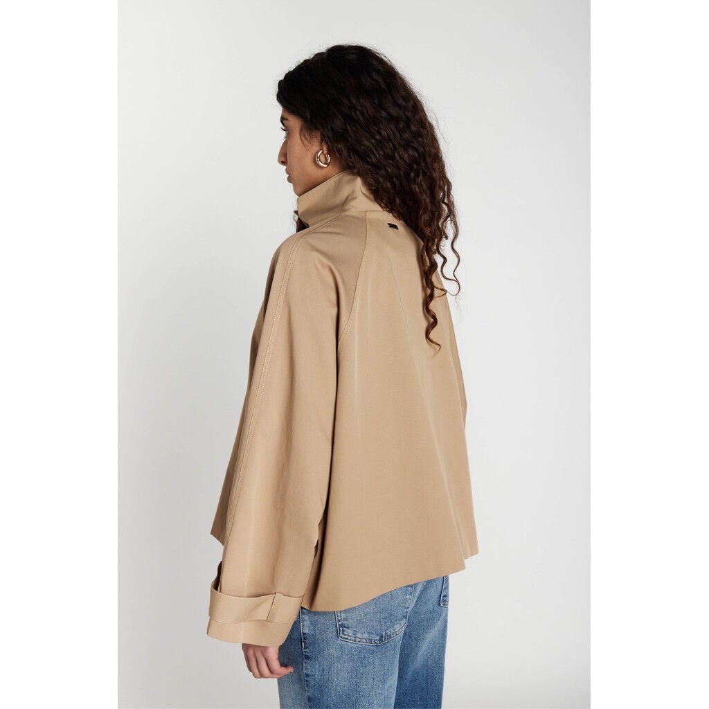 AmomumBBToma jacket