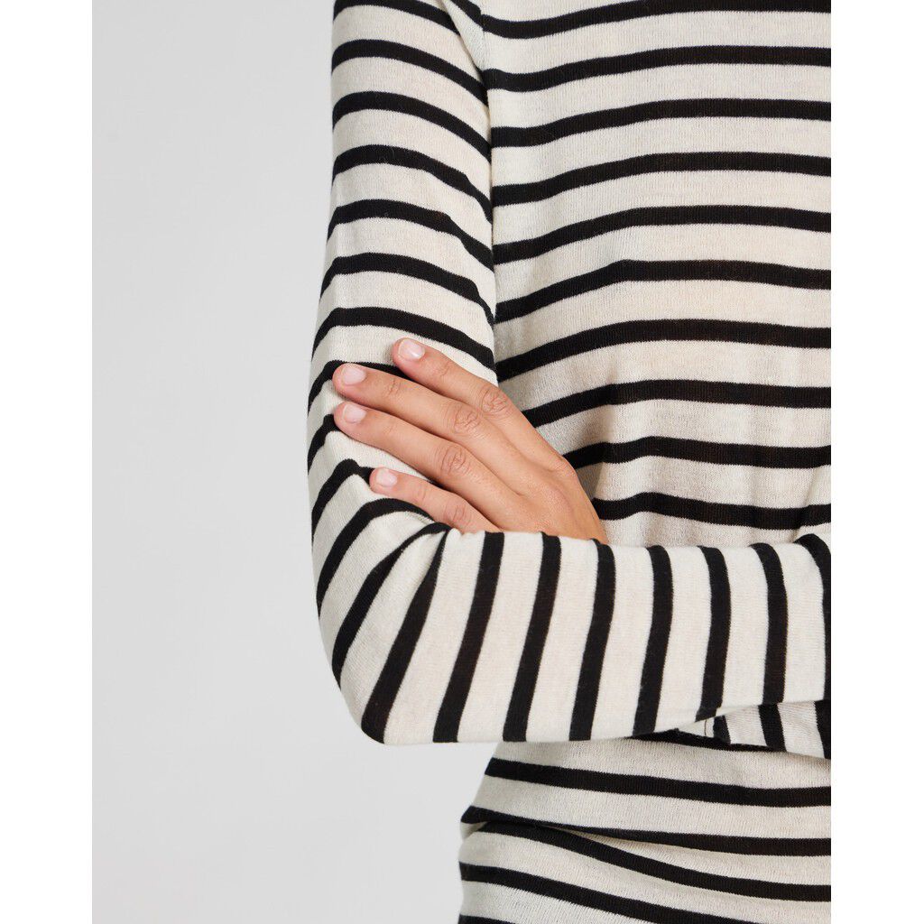 Thyra L/S Sailor Wool Top
