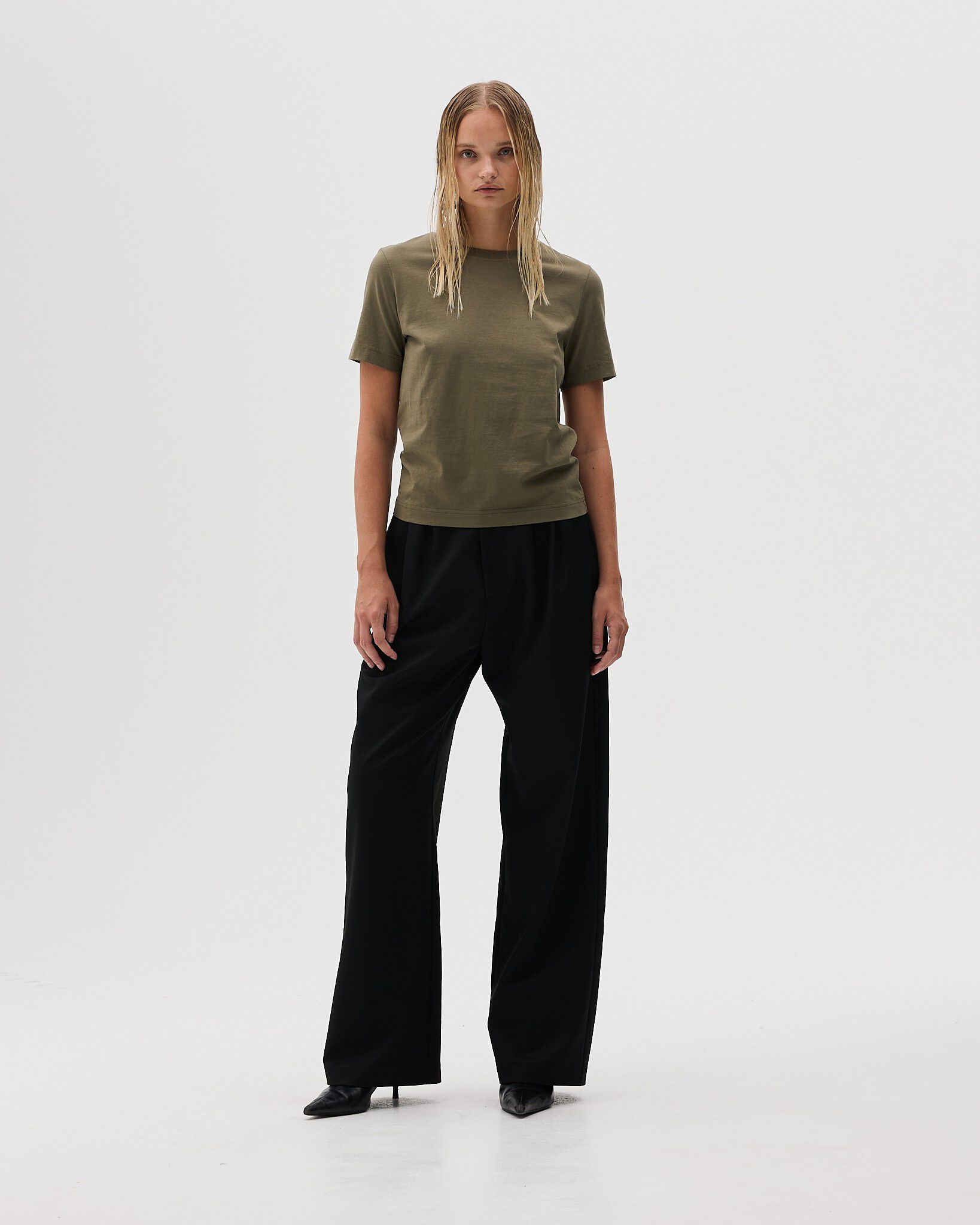 Classic Fit T-shirt Women