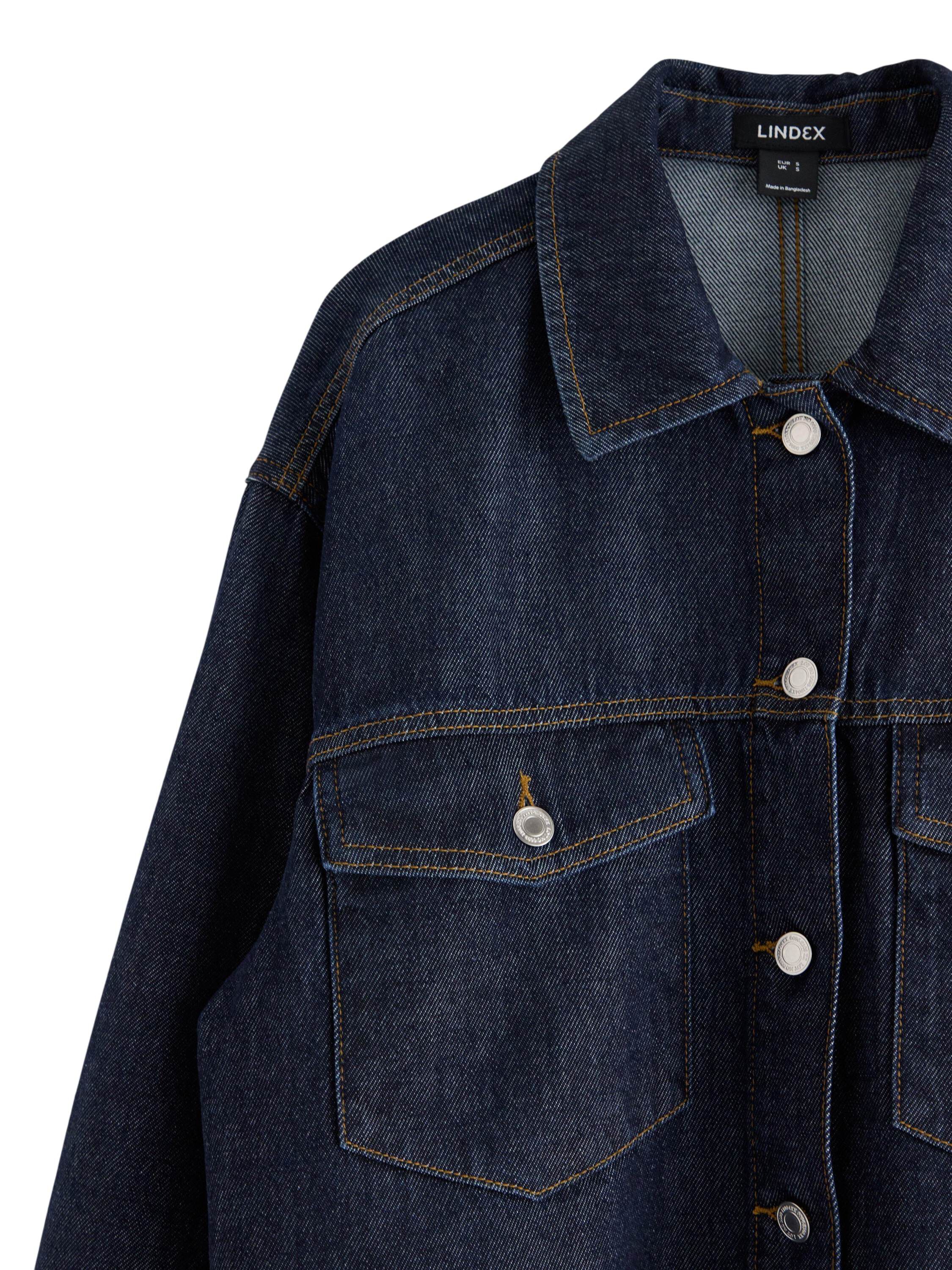 Denim jacket with a relaxed fit, fe
