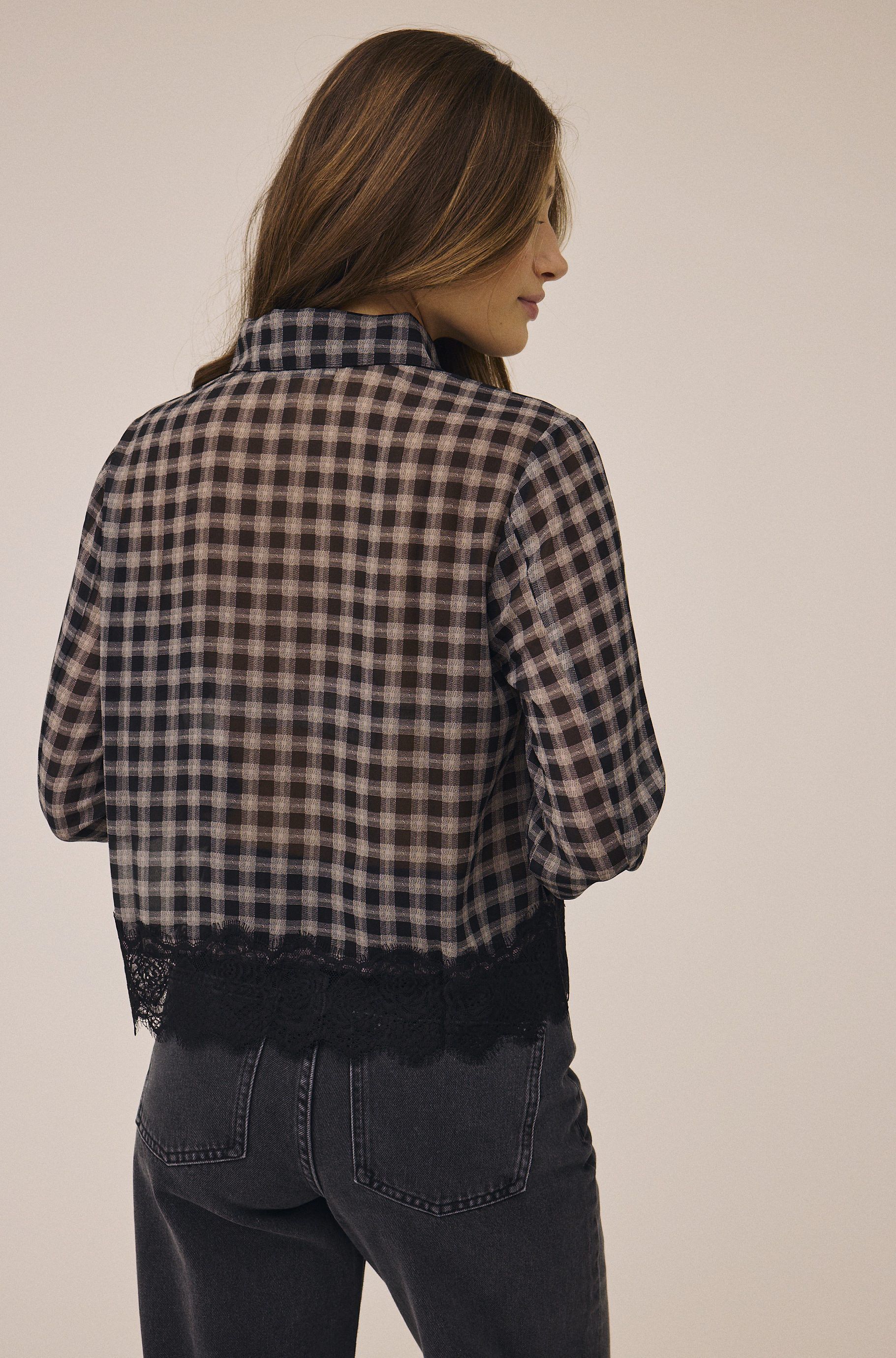 Signe 5 Lace Detail Shirt - GRS