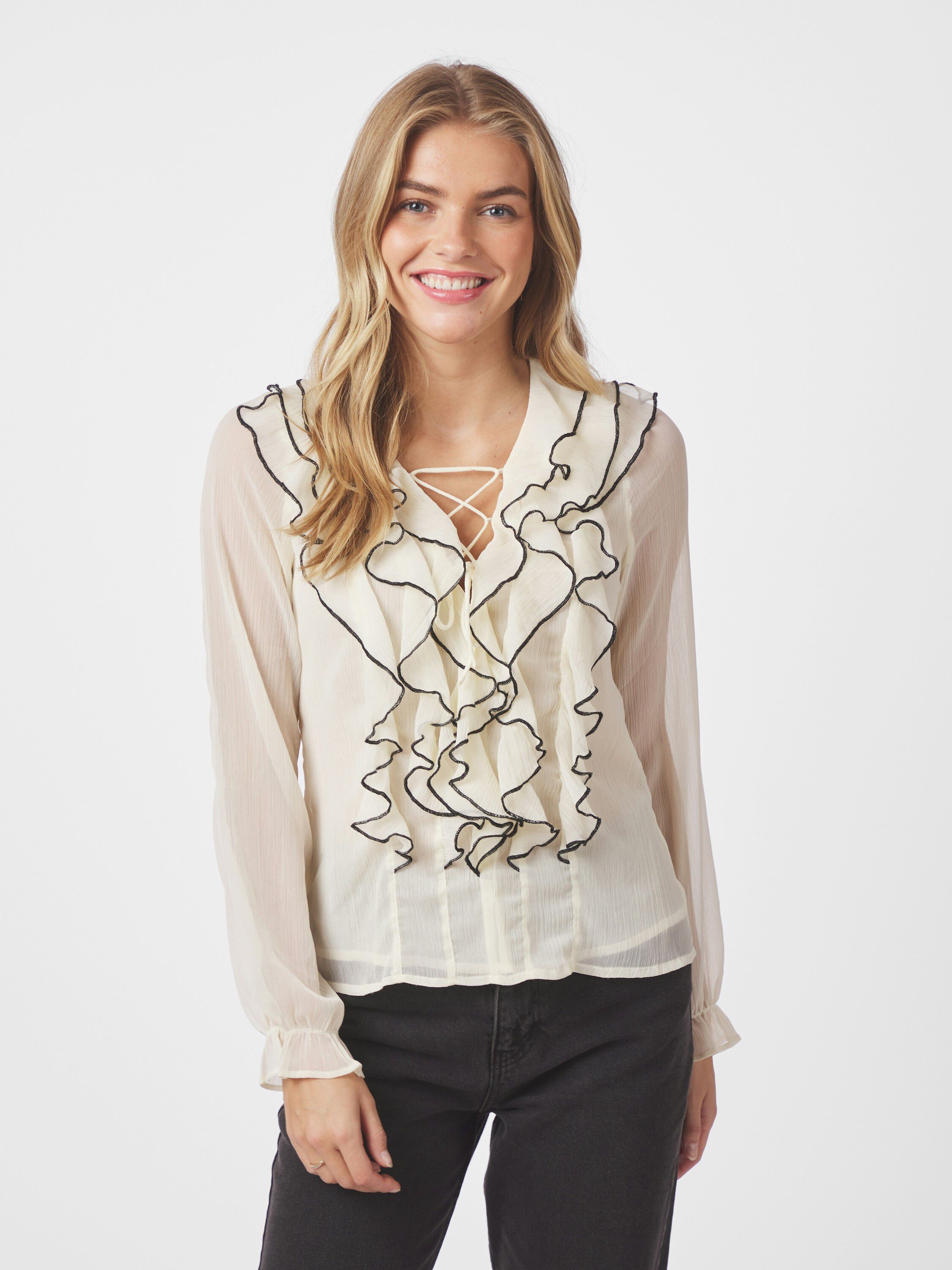 Arloca Blouse