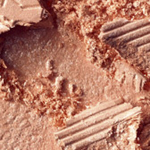 Extra Dimension Skinfinish - Superb