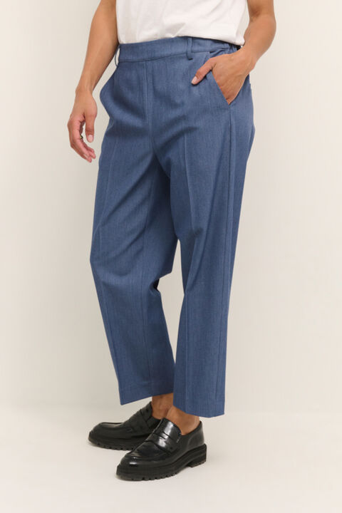 KAsakura HW Cropped Pants