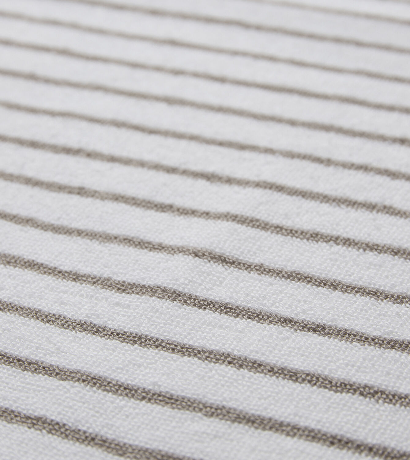 Beach towel 100x180cm smal strib beige GOTS