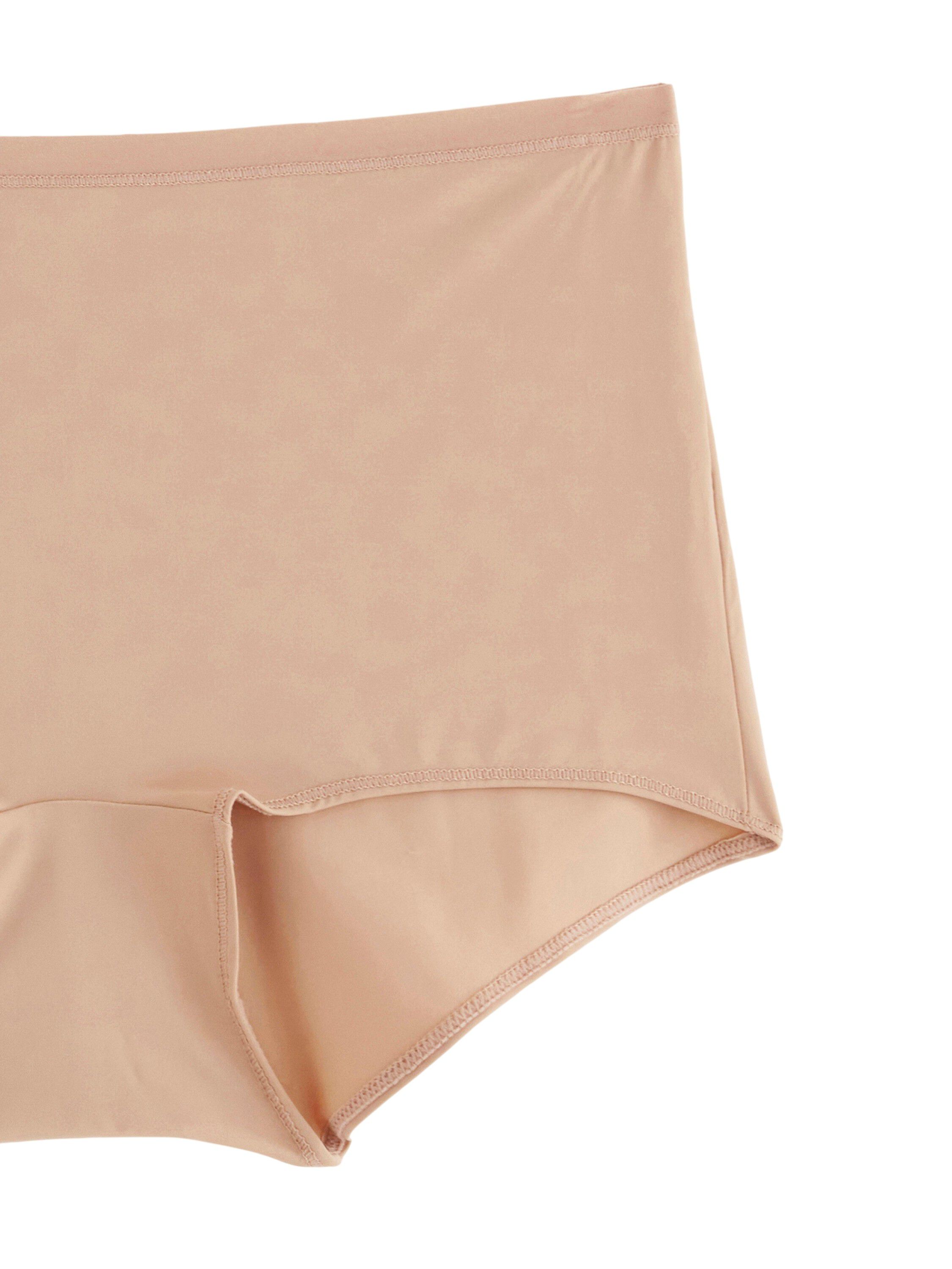 Boxertruser med normal midje