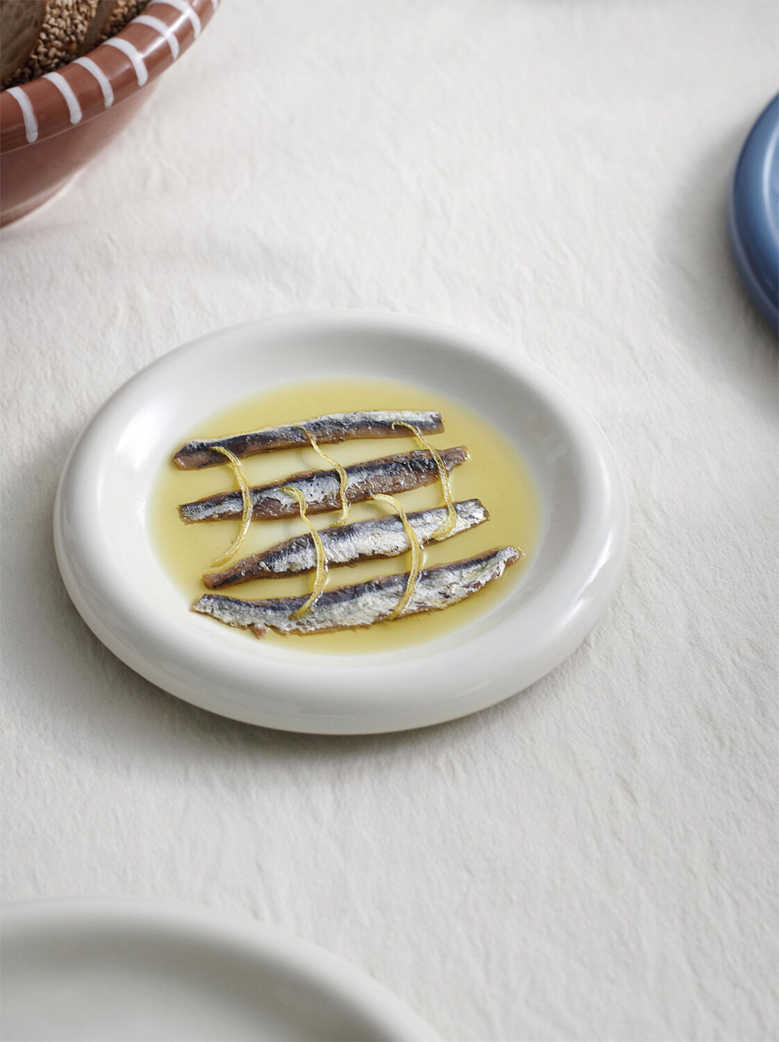 Barro Plate-Set of 2-&Oslash;18-Off-white