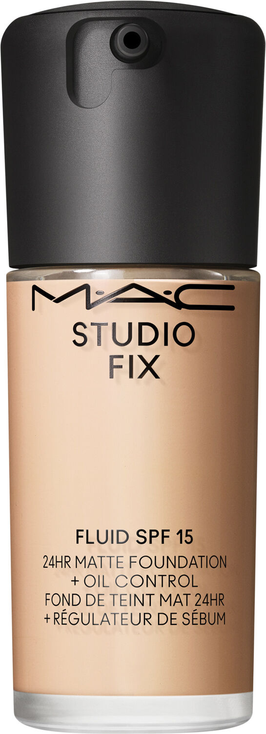 Studio Fix Fluid Broad Spectrum Spf 15