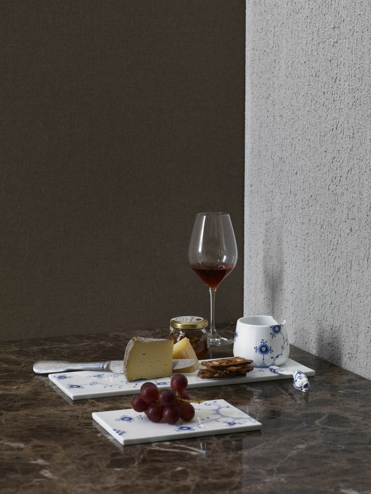 BL&Aring; ELEMENTS SERVERINGSBR&AElig;T 12 X 18 CM