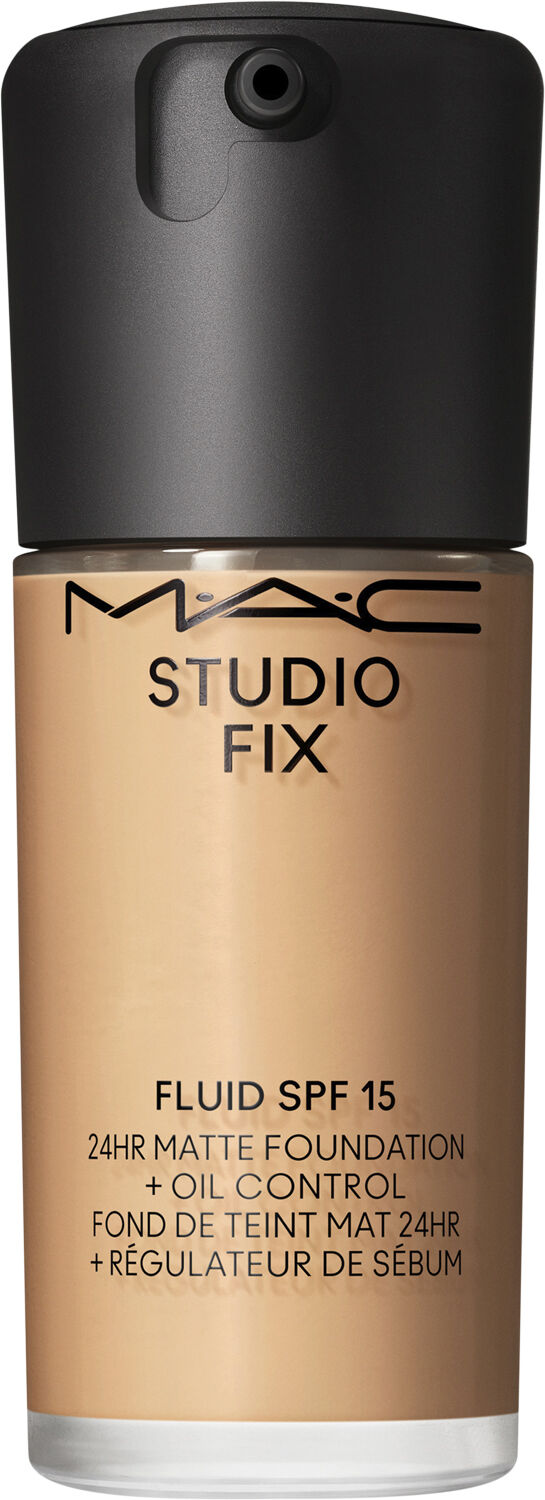 Studio Fix Fluid Broad Spectrum Spf 15