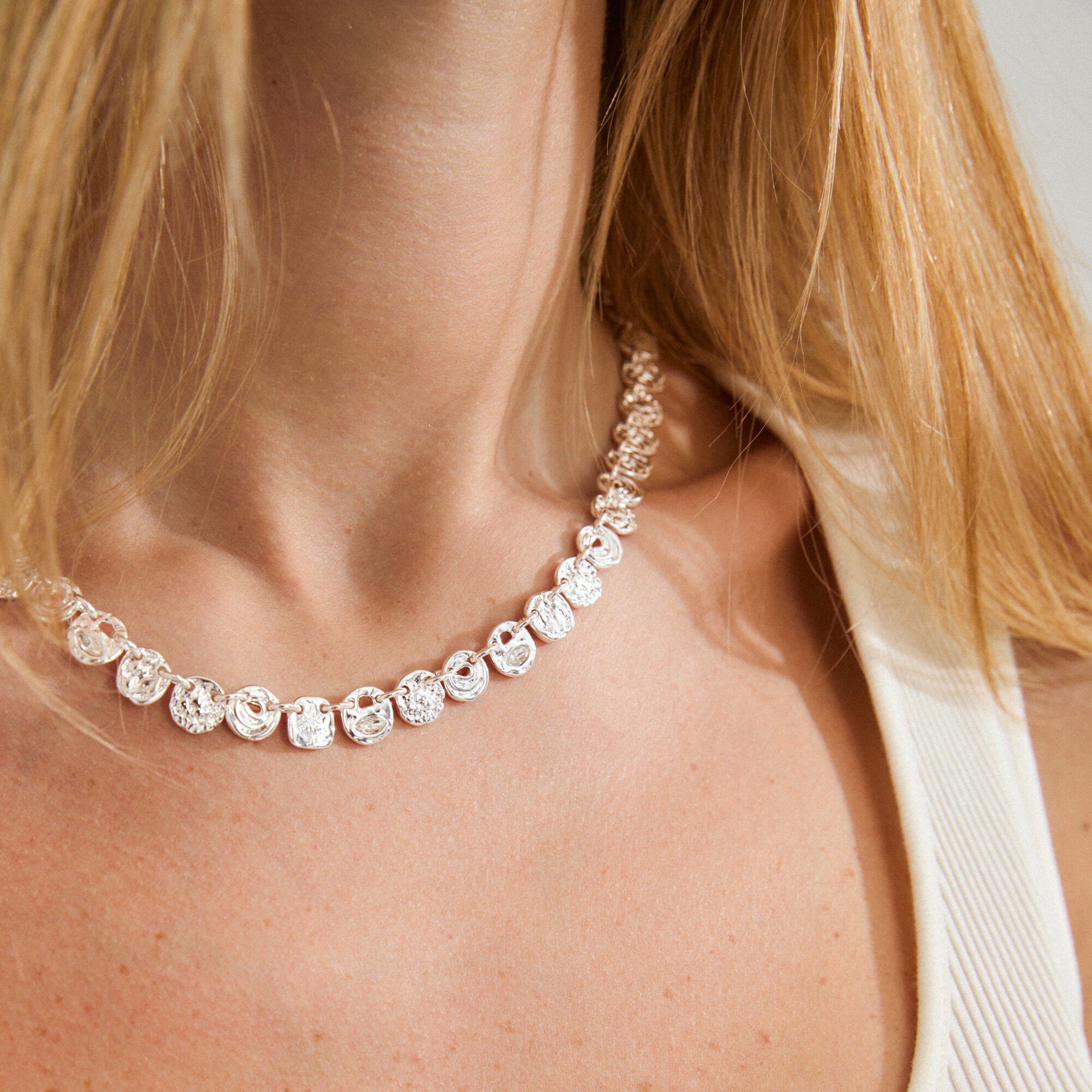 FIRE halsk&aelig;de s&oslash;lvbelagt