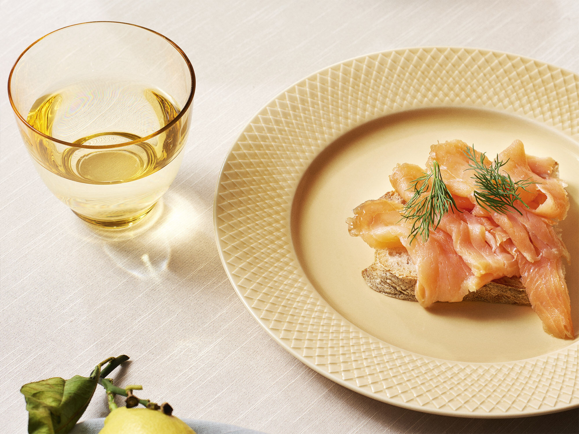 Rhombe Middagstallerken &Oslash;27 cm sand porcel&aelig;n