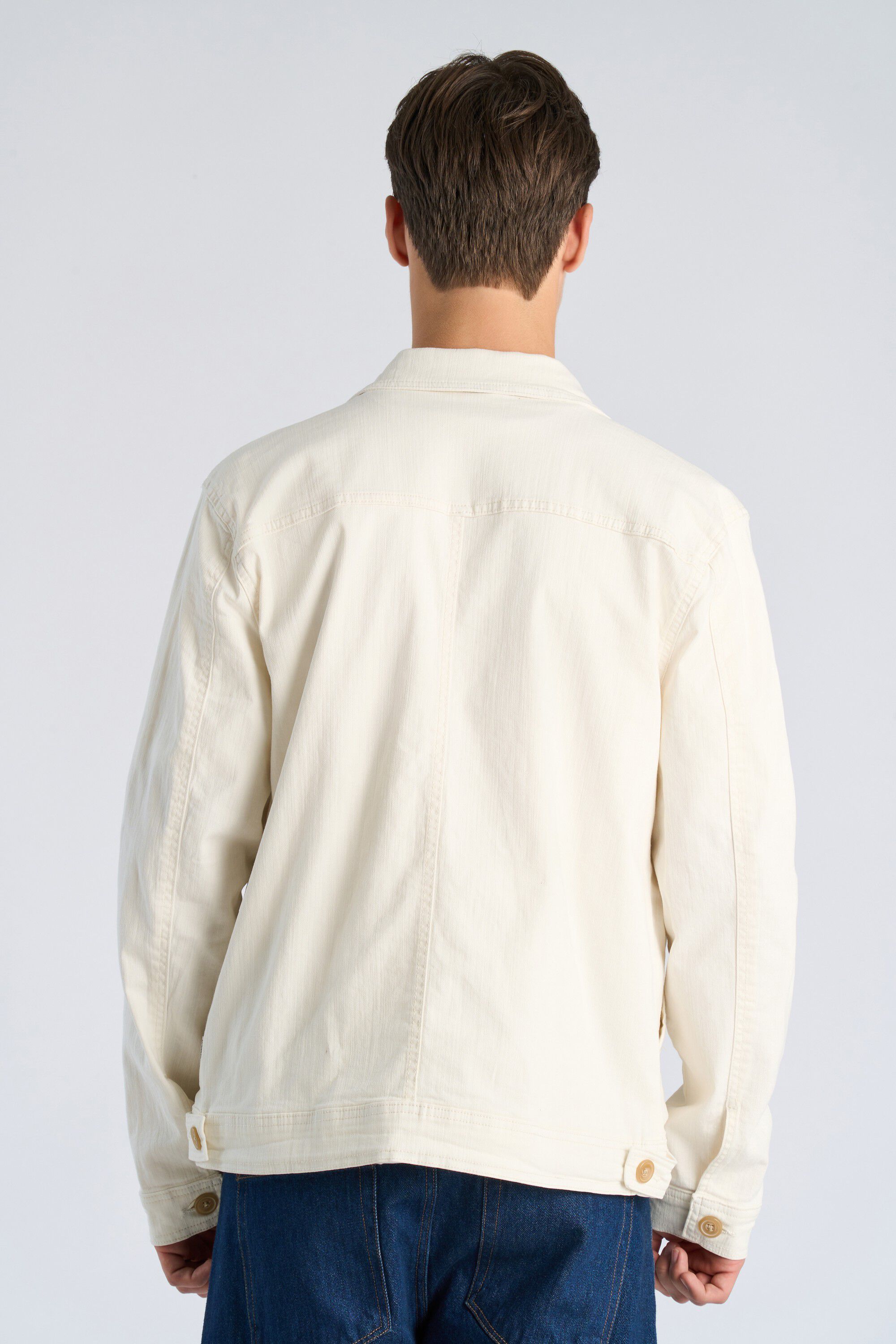 Cropped length overshirt