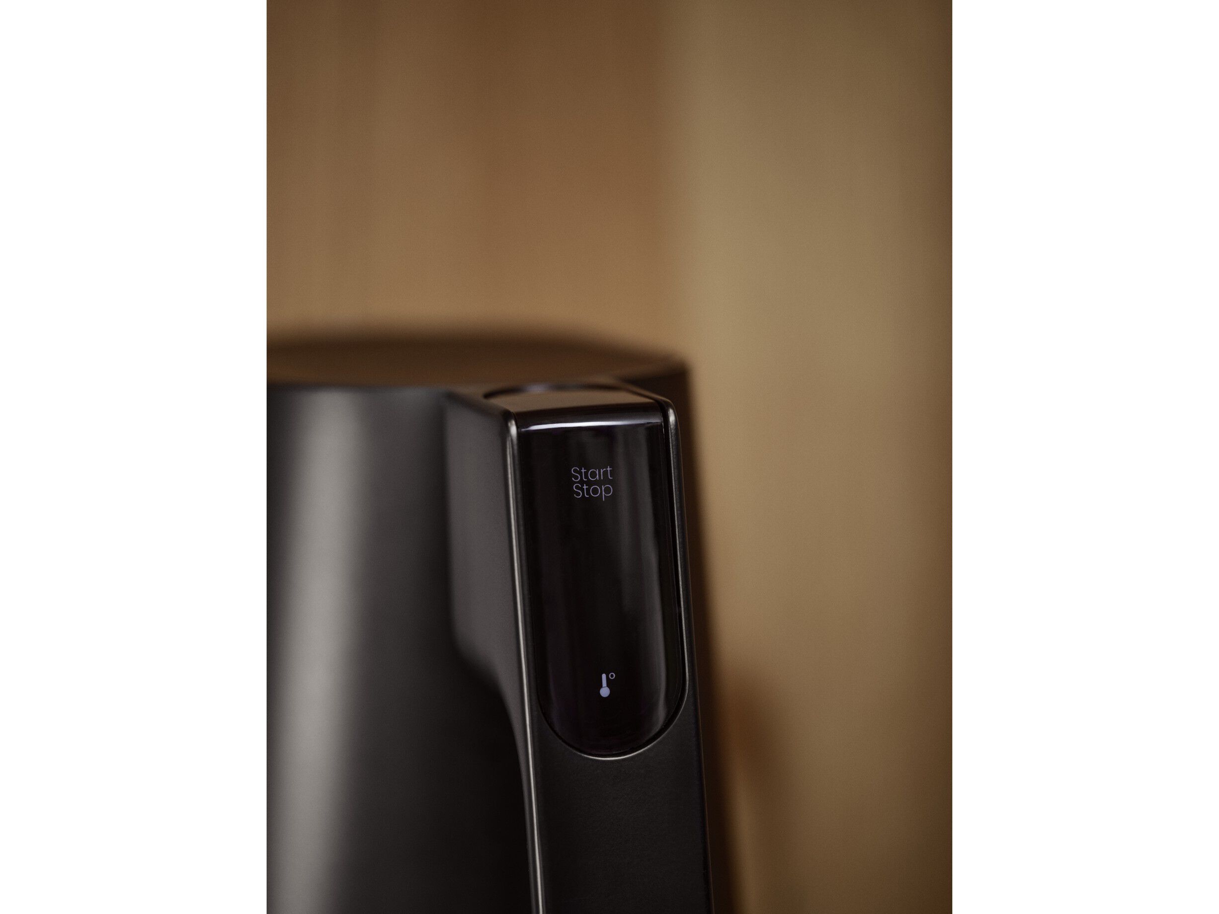 Vannkoker 1,2 liter Black