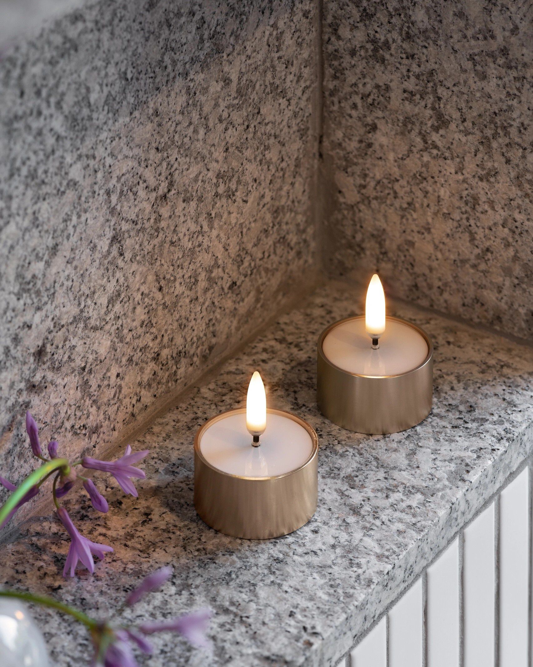 LED melted tealight, Metal brass finish, 2-pack, 4,1x2,3 cm