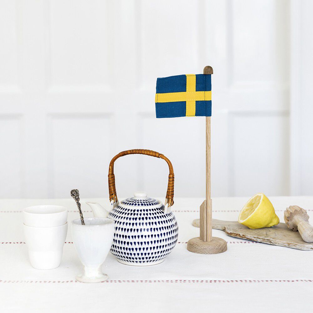 Bordflagstang med Svensk flag