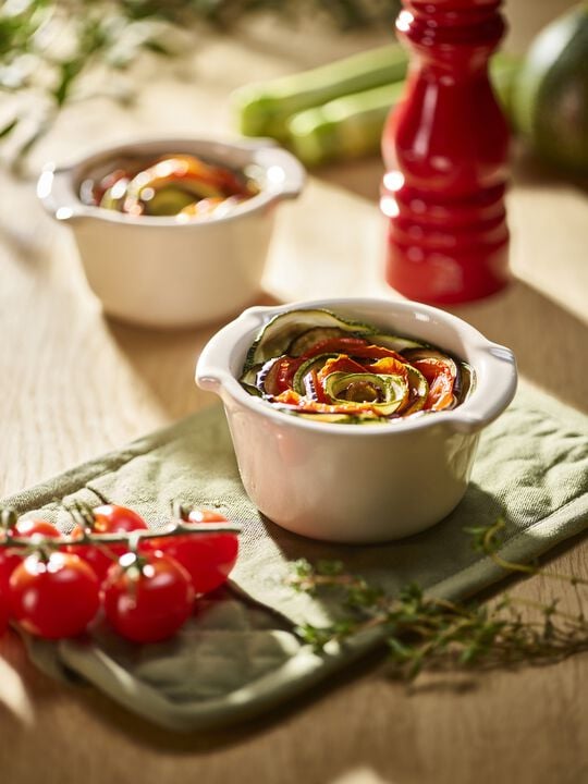 Pepperkvern Parisrama 18 cm Passion red Bøk