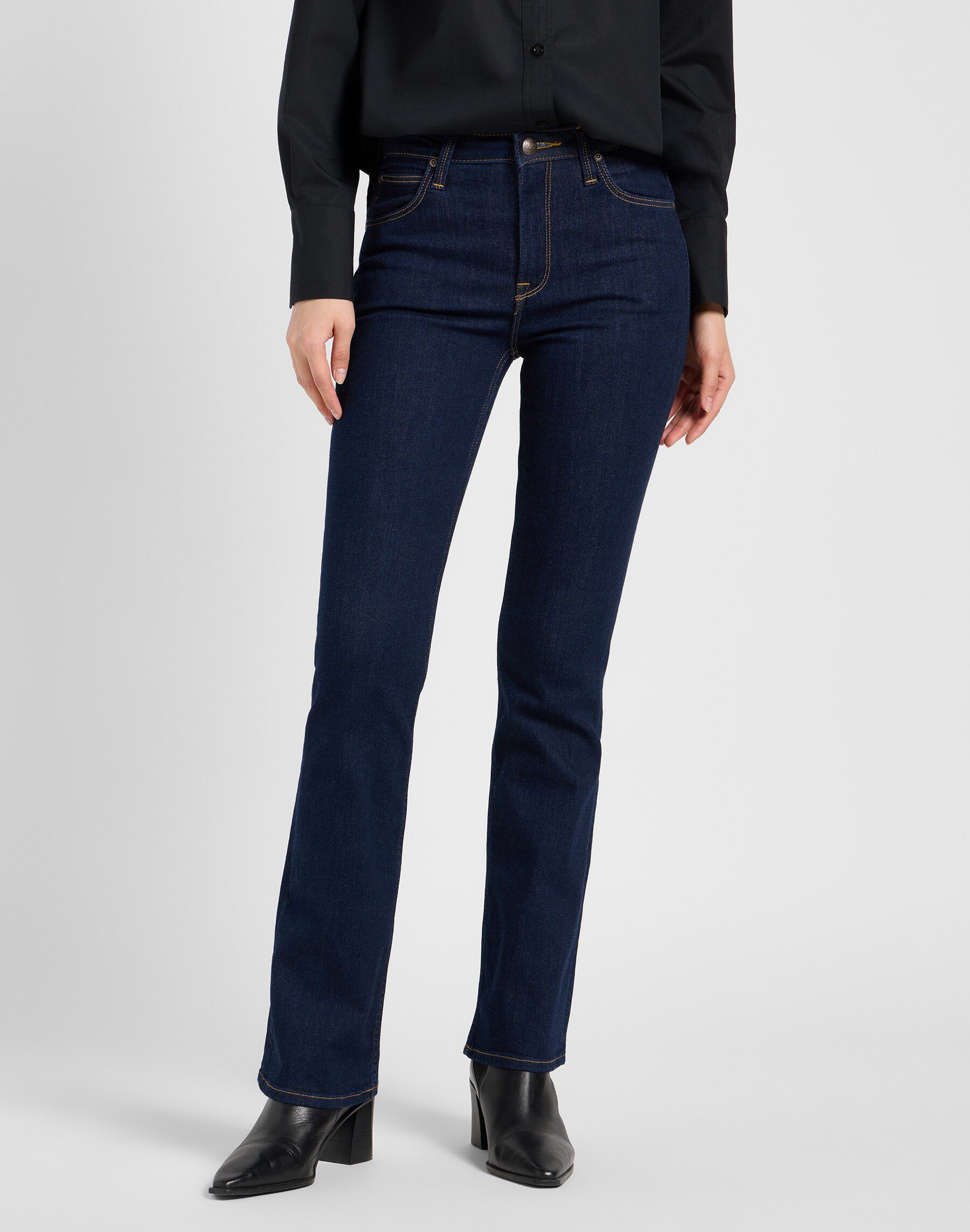 Flared & bootcut jeans