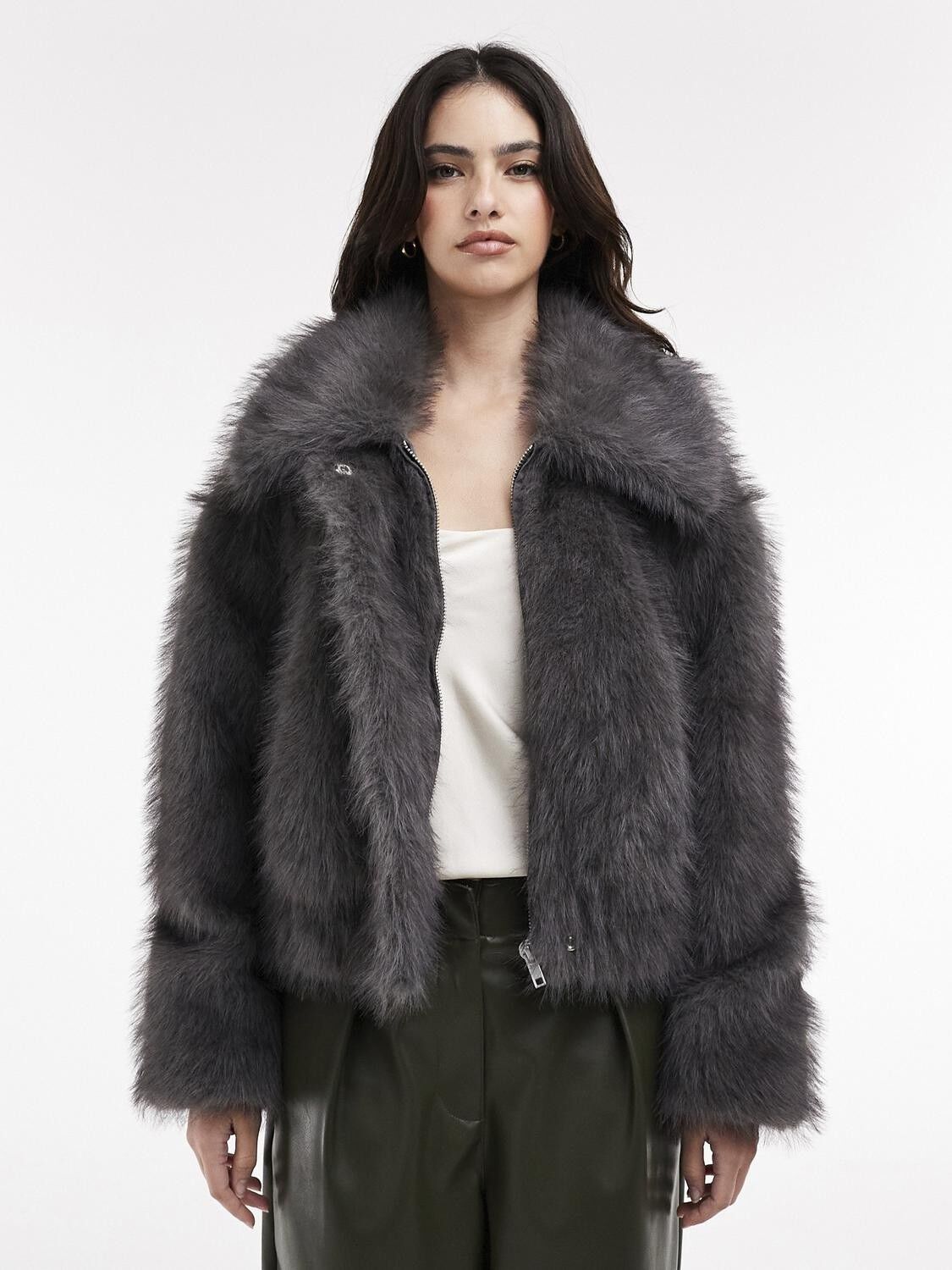 Tsjulian Short Jacket