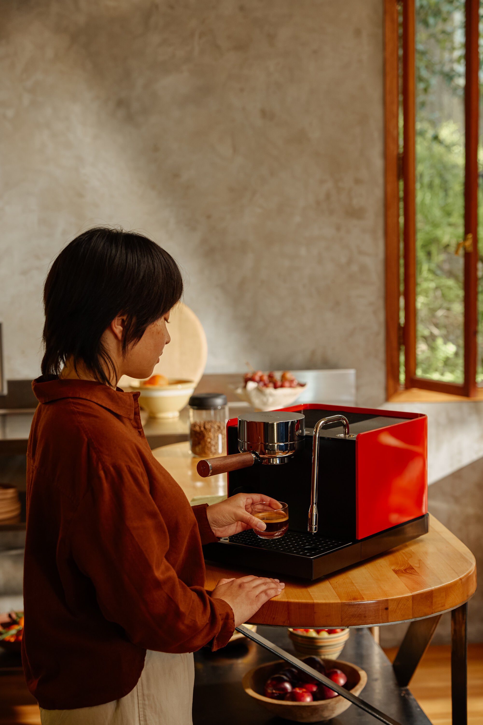 Espresso Series 1 Cherry Red with Walnut, EU