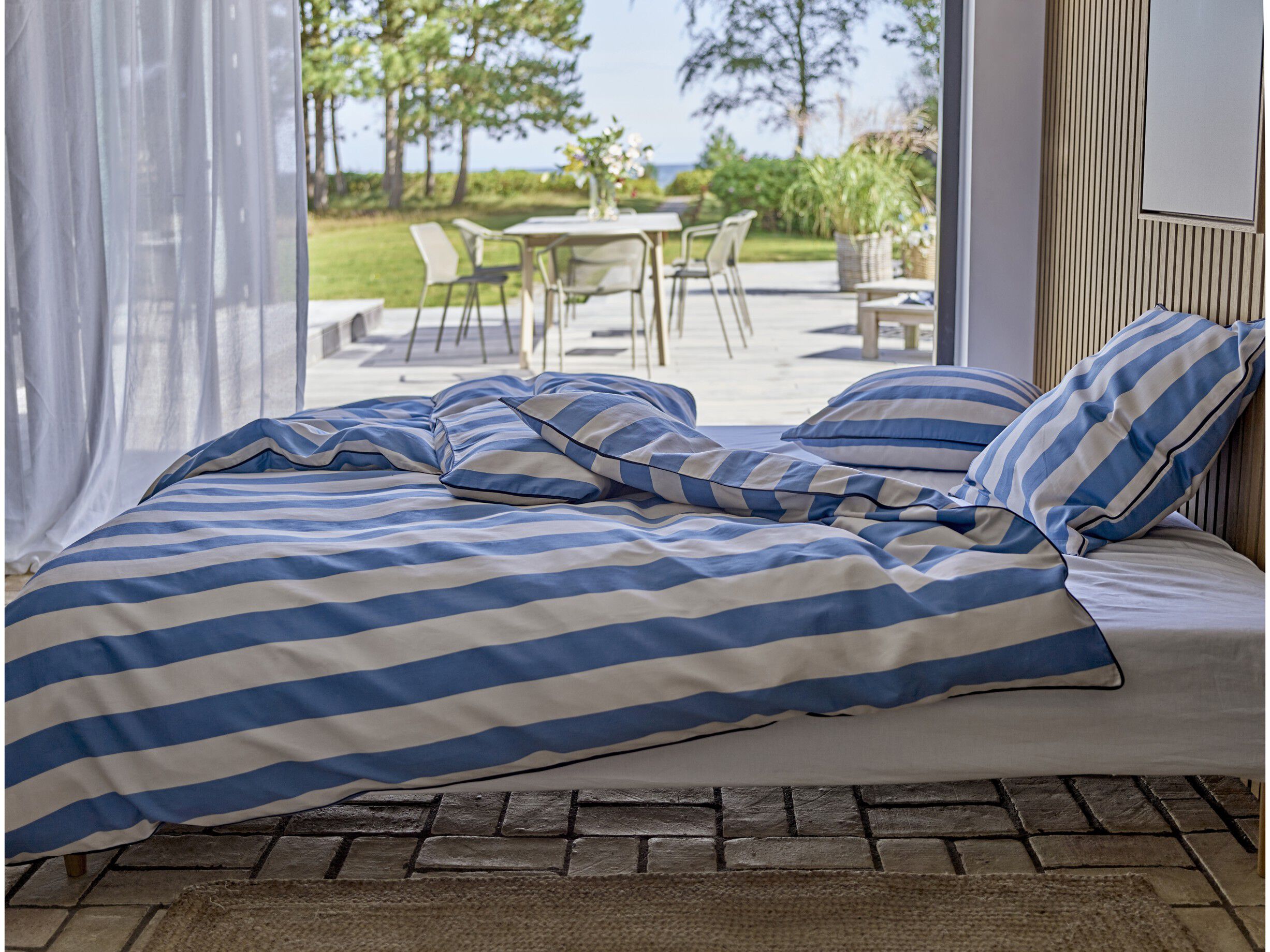 Sengesett 140x200 Ray Ocean Blue