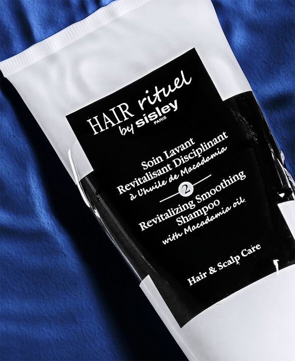 Hair Rituel by Sisley Revitalizing Smoothing Shampoo