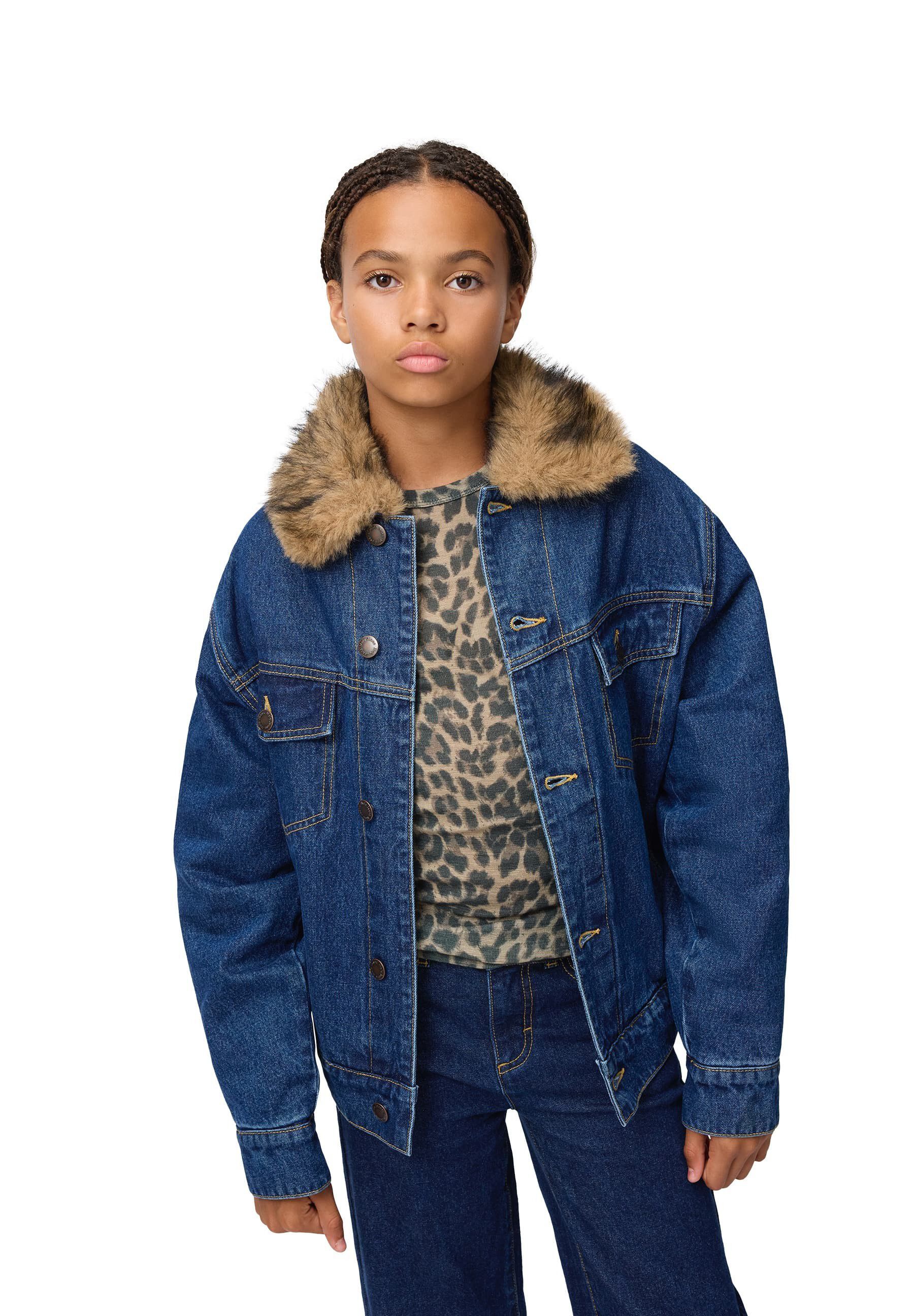 Rihanna Wool