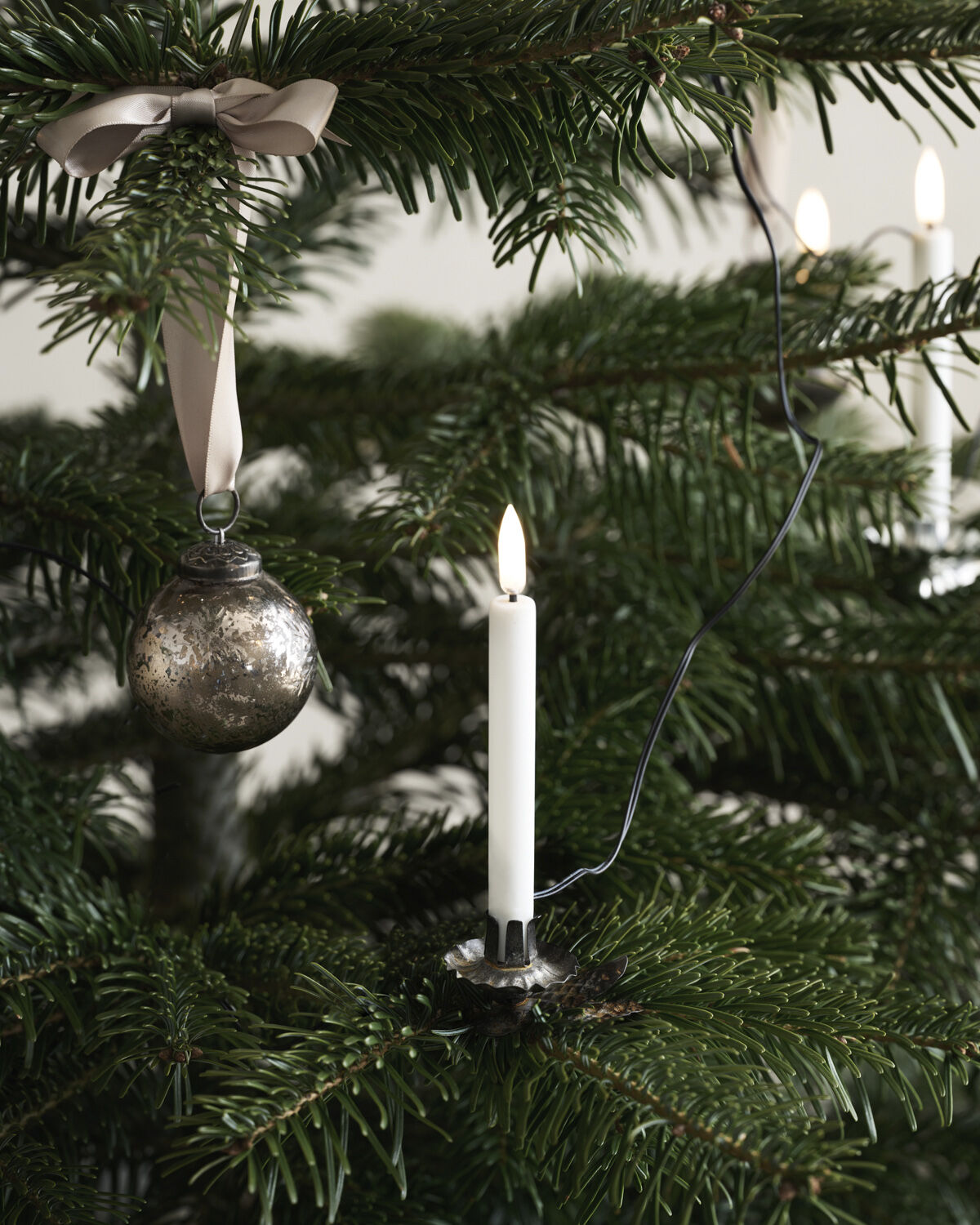 Christmas string, 12 candles, USB-C, White, 1,3x11 cm