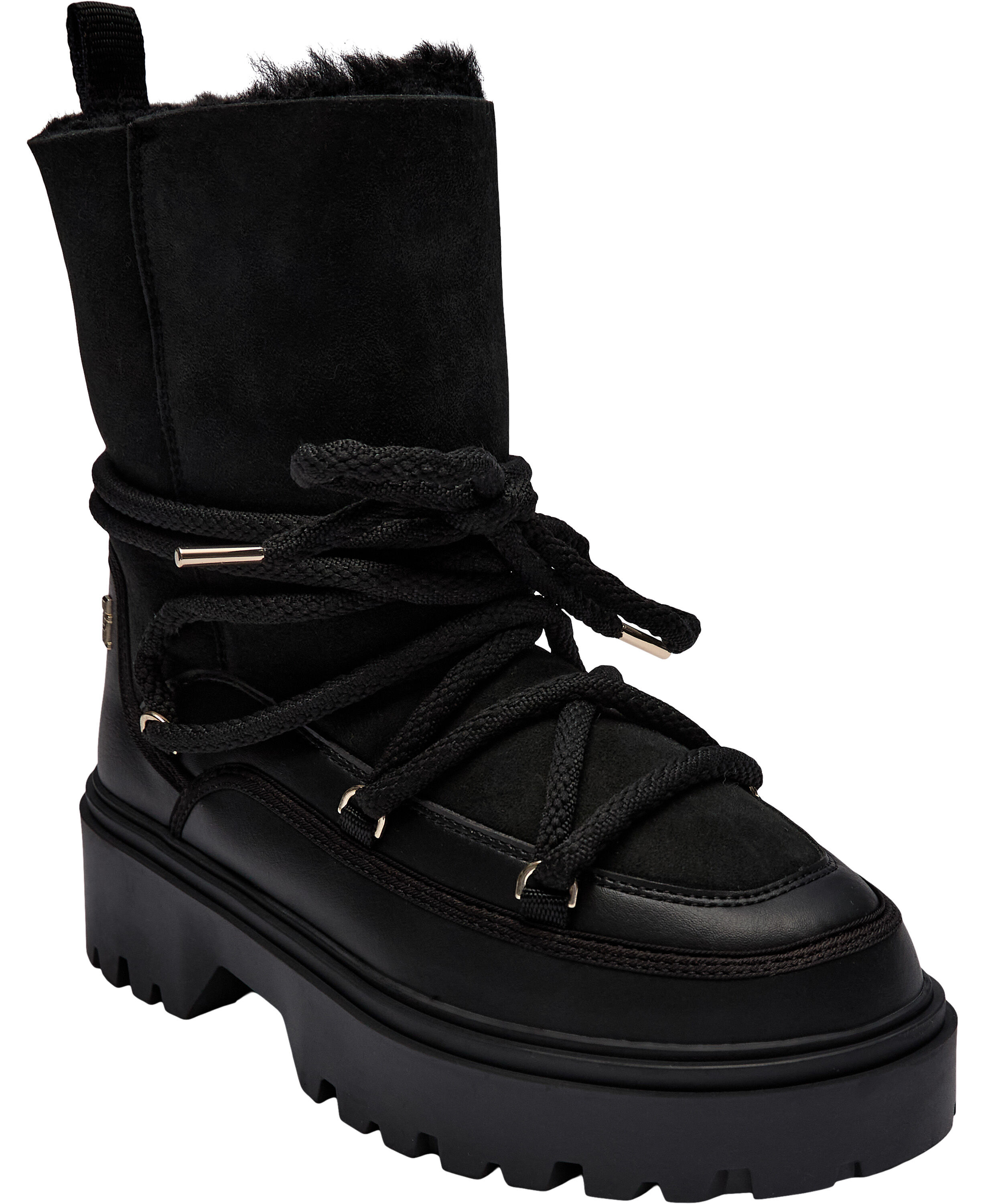REAL SHEARLING LACE-UP SNOWBOOT