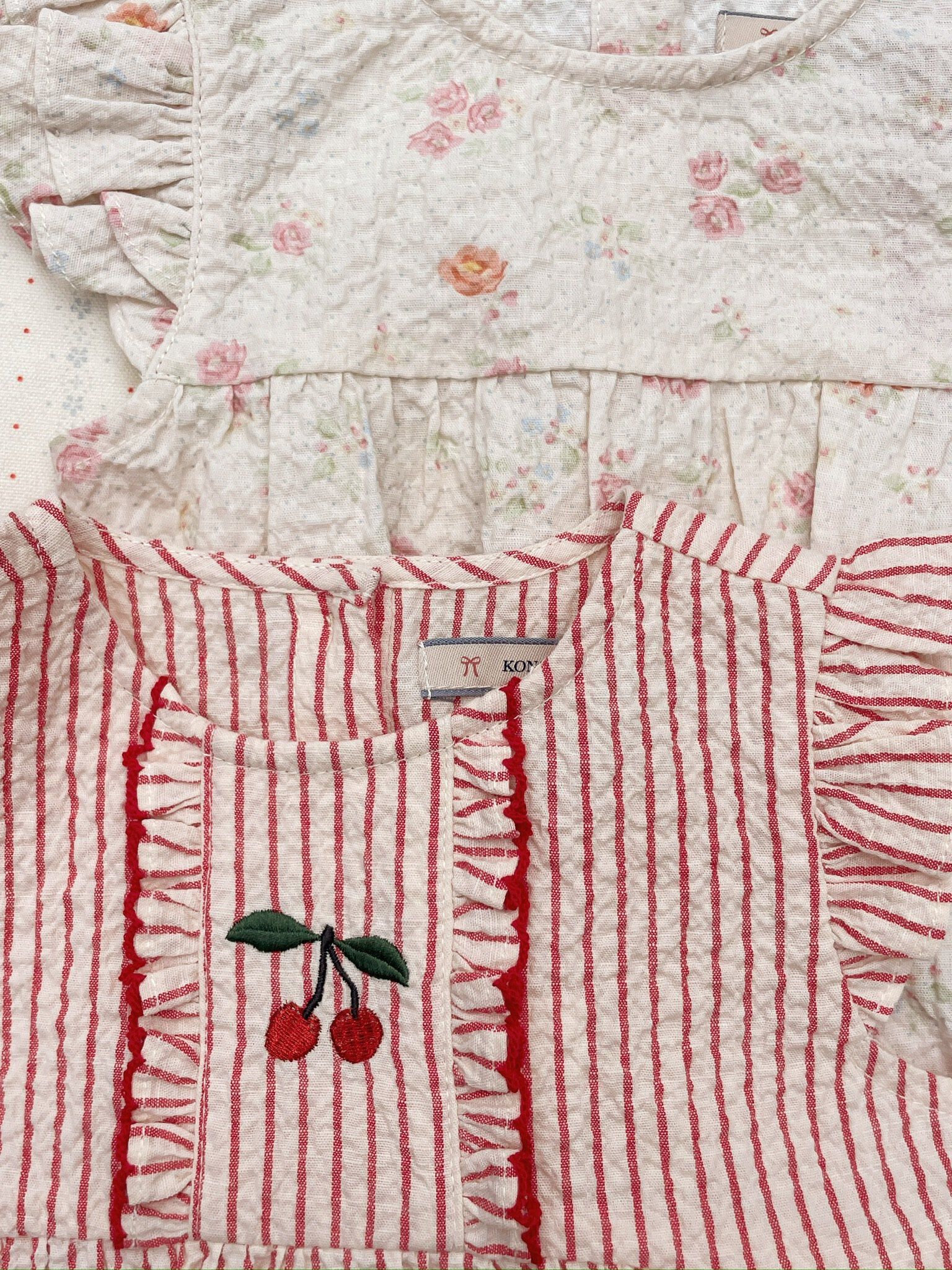 ELLIE FRILL ROMPER GOTS