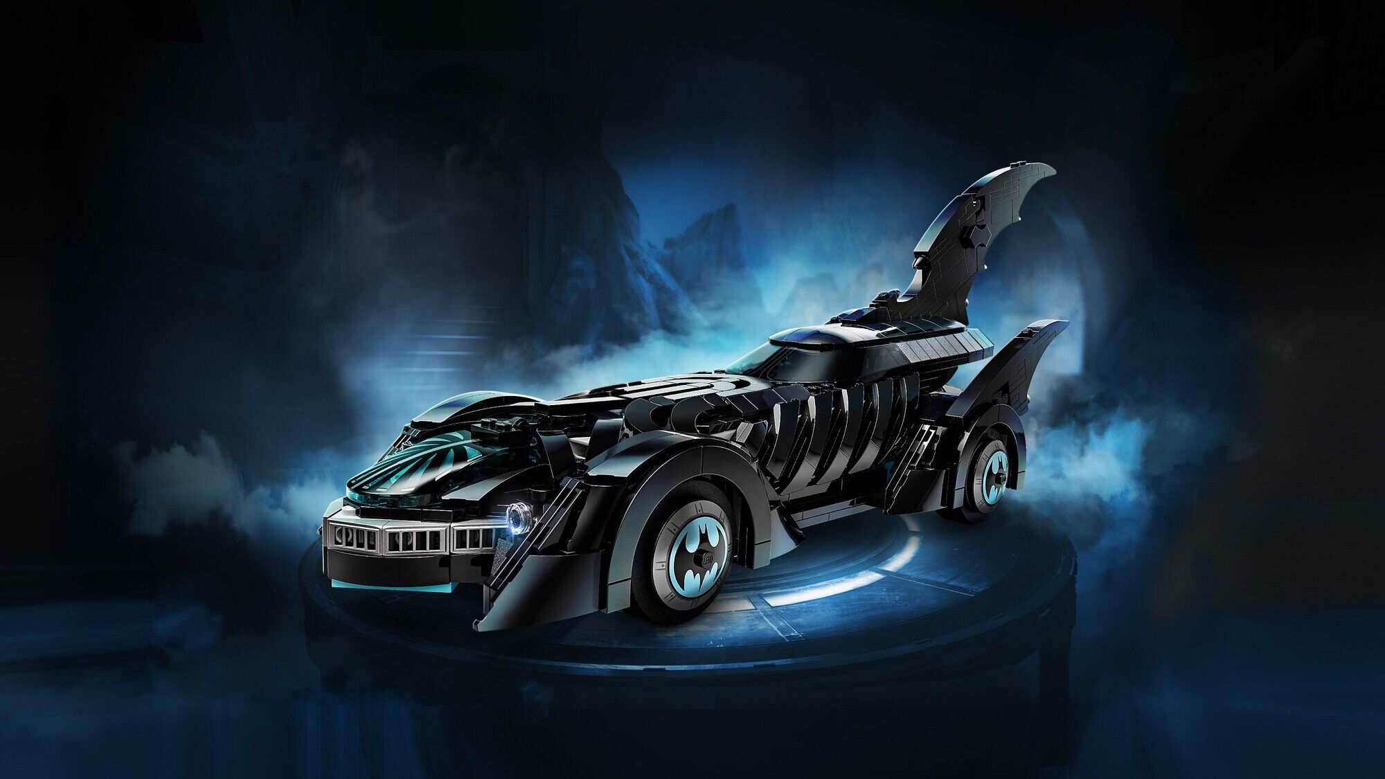 Batman Forever Batmobile 76304