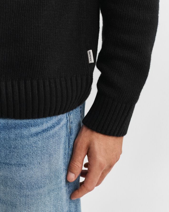 FAIR ISLE TURTLENECK