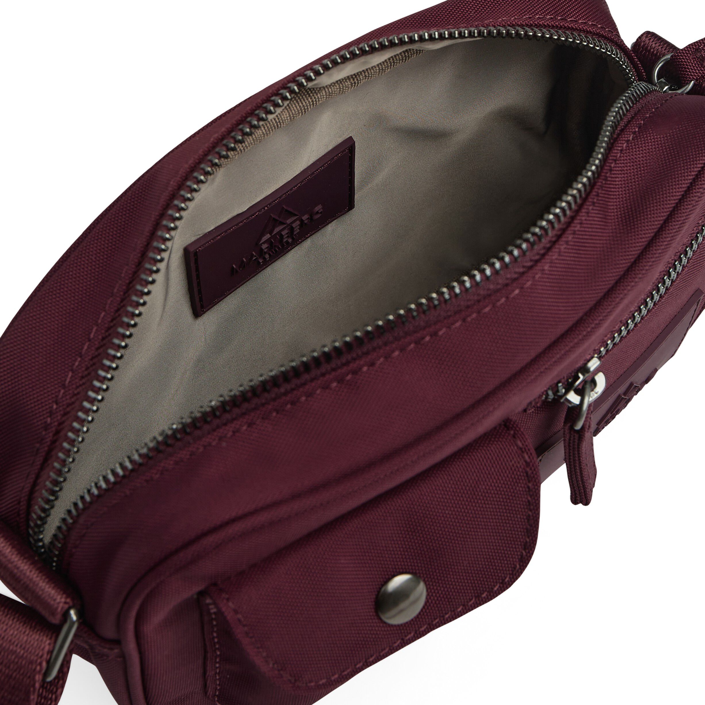 Darlambg S Cross. , Monochrome