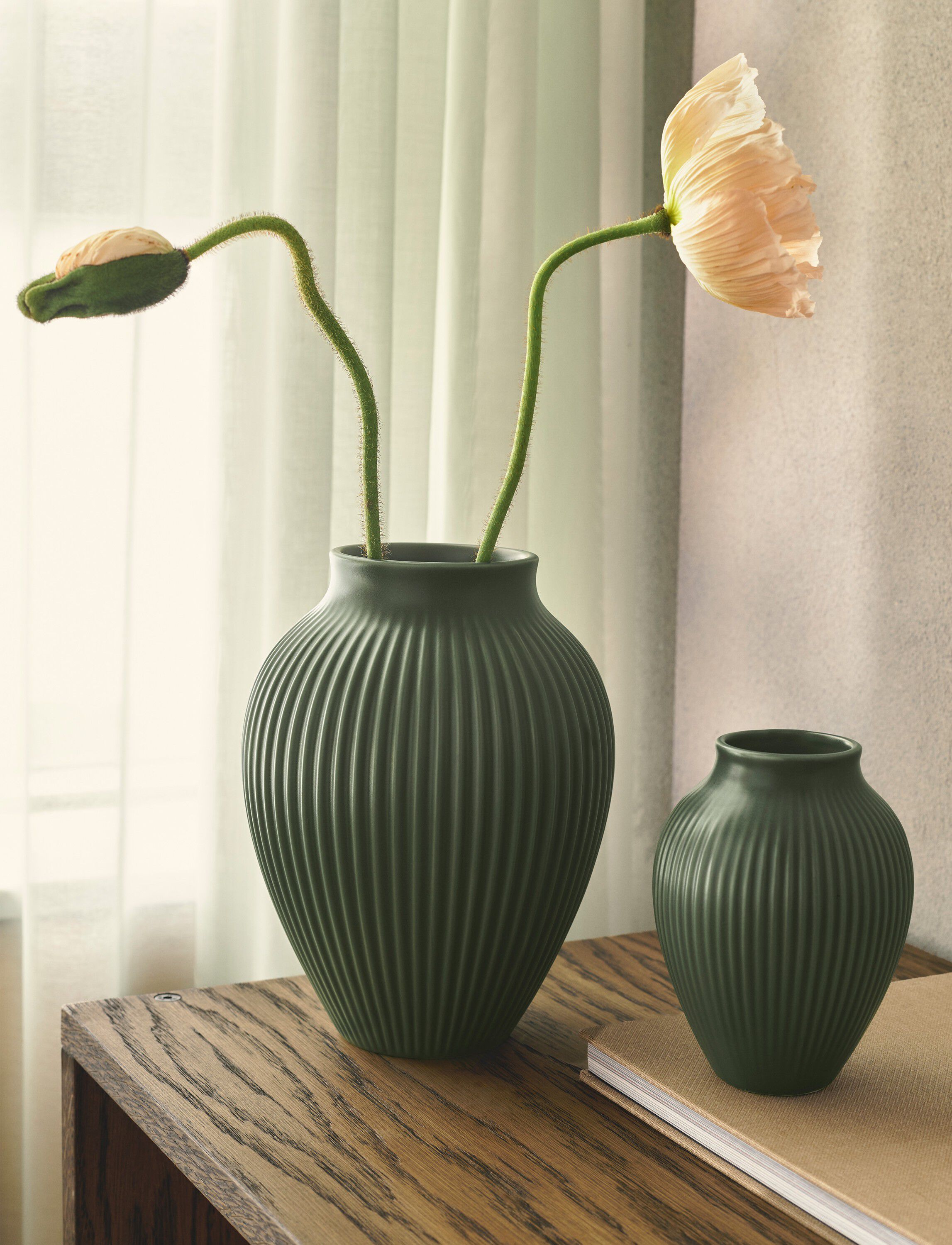 Knabstrup vase H 20 cm ripple mat celadon green