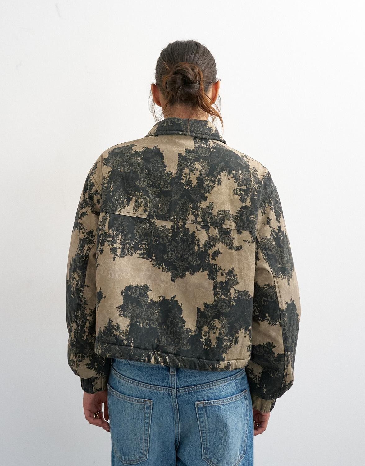 Tshope Printed Jacket Otw