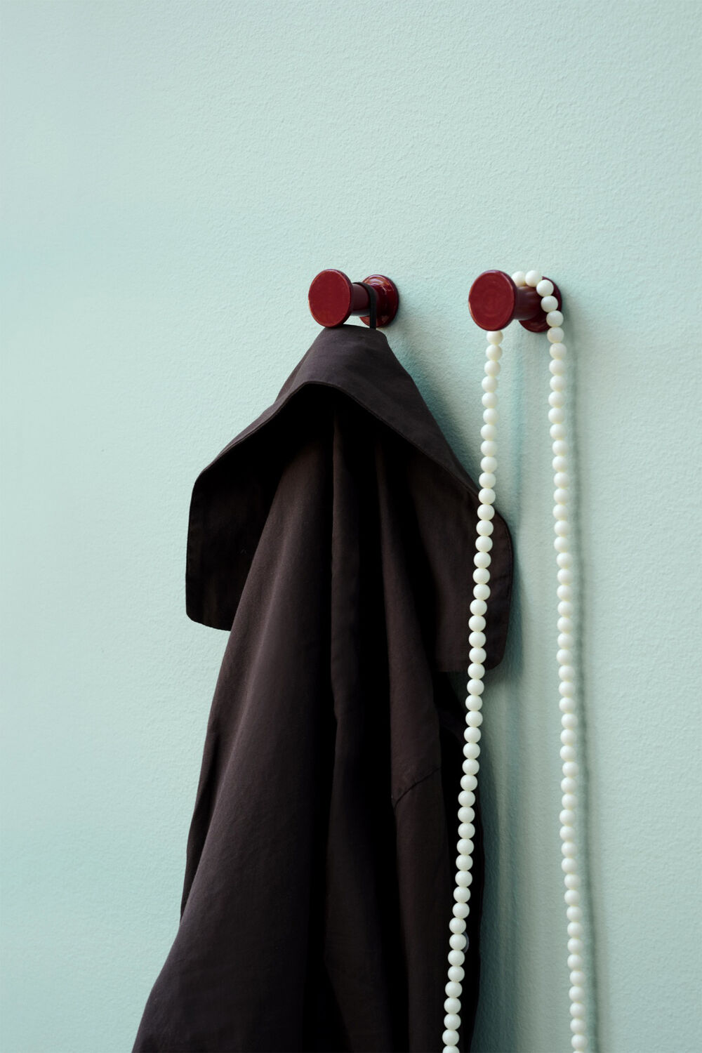 Bolt Hook-Set of 2-Red